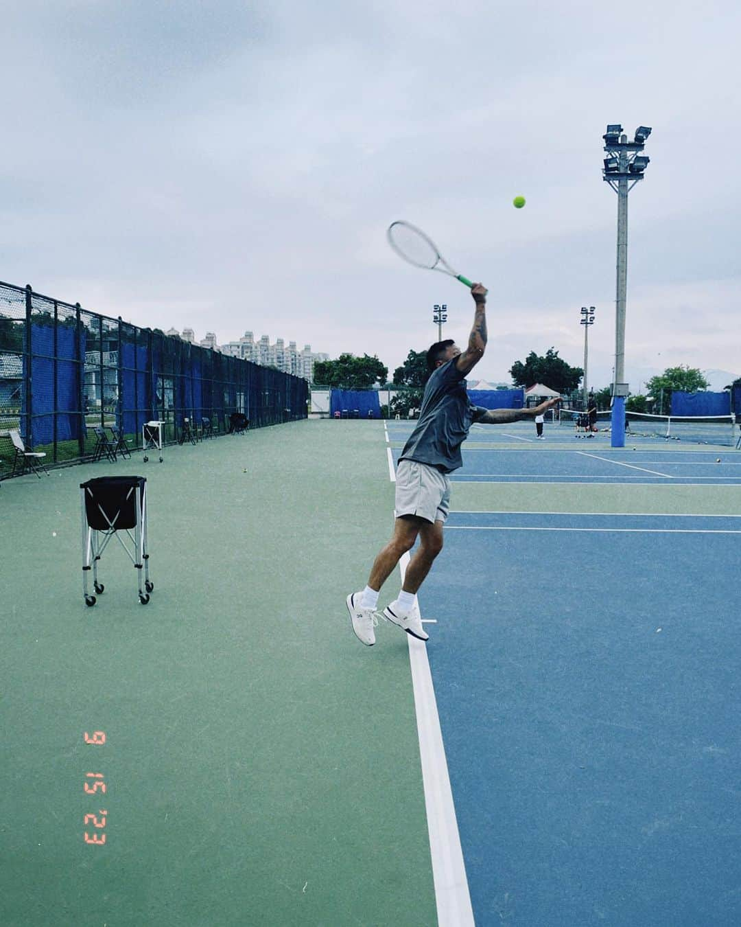 余文樂さんのインスタグラム写真 - (余文樂Instagram)「🎾🎾🎾」9月15日 17時21分 - lok666