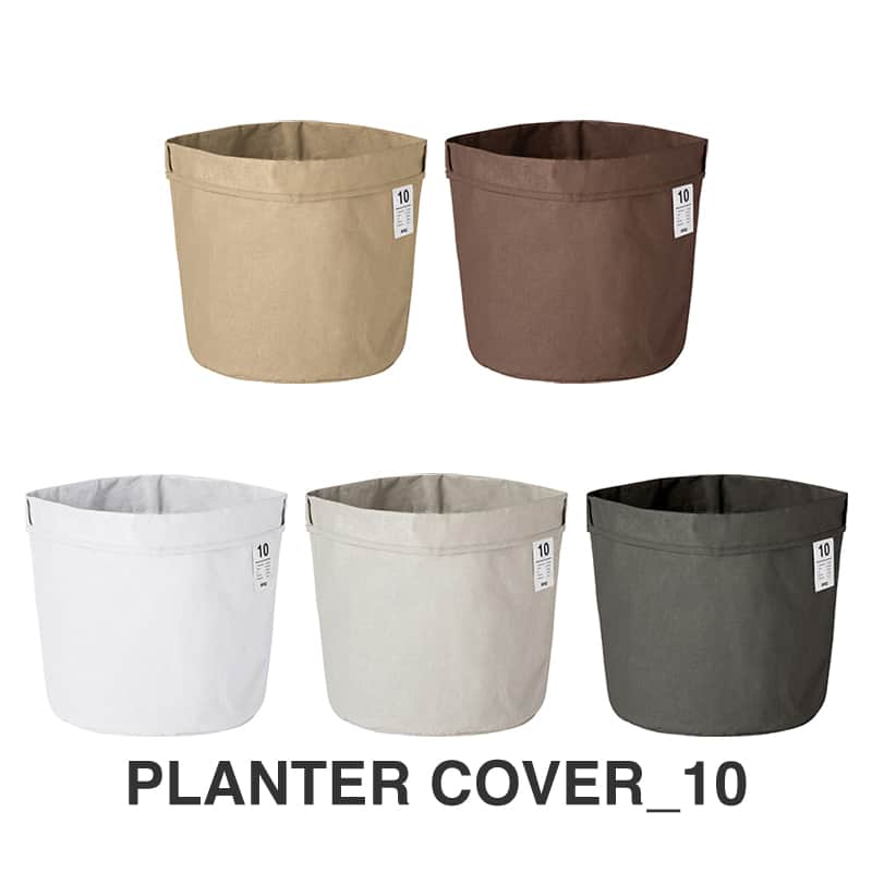 BRID 【NEXTANDARD MARKET】さんのインスタグラム写真 - (BRID 【NEXTANDARD MARKET】Instagram)「. 【新商品入荷】  PLANTER COVER_8 PLANTER COVER_10  植物の鉢をそのまま入れるだけで手軽にお部屋の内装や家具の雰囲気とあわせられるプランターカバー。  インテリアにこだわりながら植物育成を楽しみたい方におすすめのアイテムです。 ファブリックカバーの折り返し幅を調整することで、様々なプランターの高さに合わせて使えます。  内袋のコードストッパーを絞れば、お子様やペットによる土いじりなどを気にせず観葉植物を置くことができます。  水やり後は内袋の口を開けることで通気性を確保できます。  Color : White / Light gray / Dark gray / Beige / Brown  商品の詳細は画像に貼ってあるリンクからご覧ください。 →@brid_japan  #brid_japan #bridのある暮らし #ブリッド #MERCROS #メルクロス #プランターカバー #鉢カバー #植物のある暮らし #観葉植物 #観葉植物のある暮らし #インドアグリーンのある暮らし #グリーンインテリア」9月15日 17時40分 - brid_japan