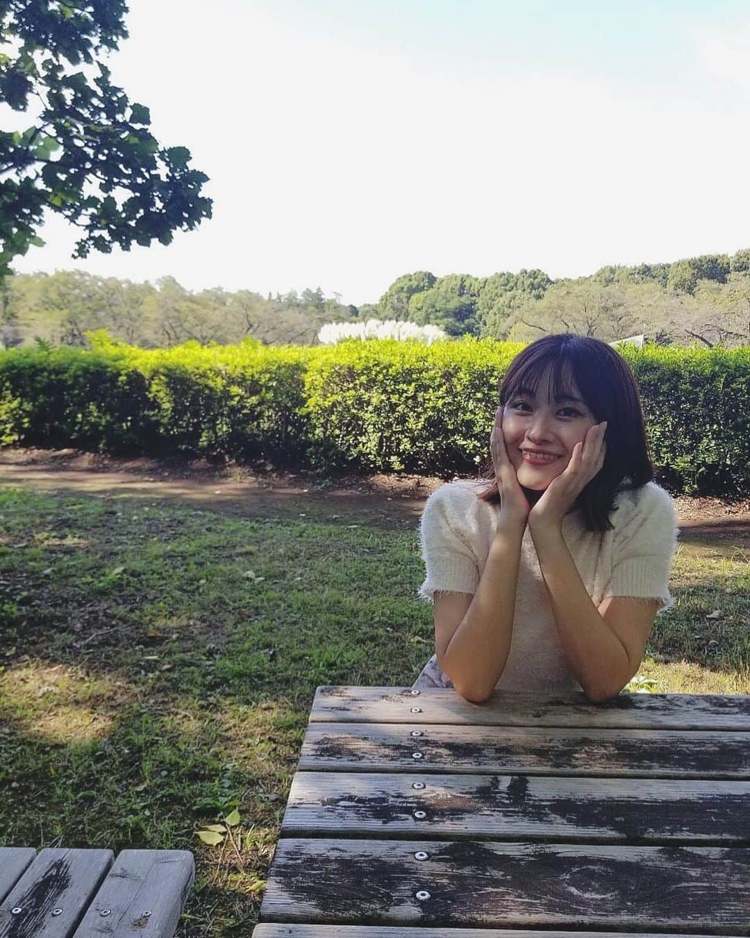 與猶茉穂さんのインスタグラム写真 - (與猶茉穂Instagram)「母と散歩してきました🚶‍♀️🚶‍♀️🍂」9月15日 18時20分 - maho_yonao