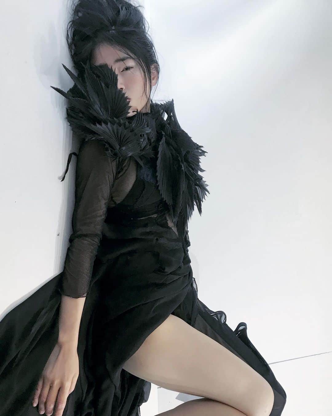 ARAKI SHIROさんのインスタグラム写真 - (ARAKI SHIROInstagram)「black swan dress with @chiak_i_dentity /selected archives  #ARAKISHIRO #アラキシロウ #blackdress」9月15日 18時28分 - arakishiro