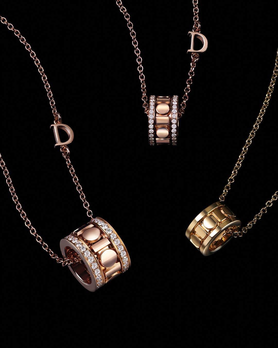 ダミアーニのインスタグラム：「Yellow or pink gold? Which color makes you stand out?  #TastetheItalianExcellence #DamianiBelleEpoqueReel #Damiani #Handmade #MadeInItaly」