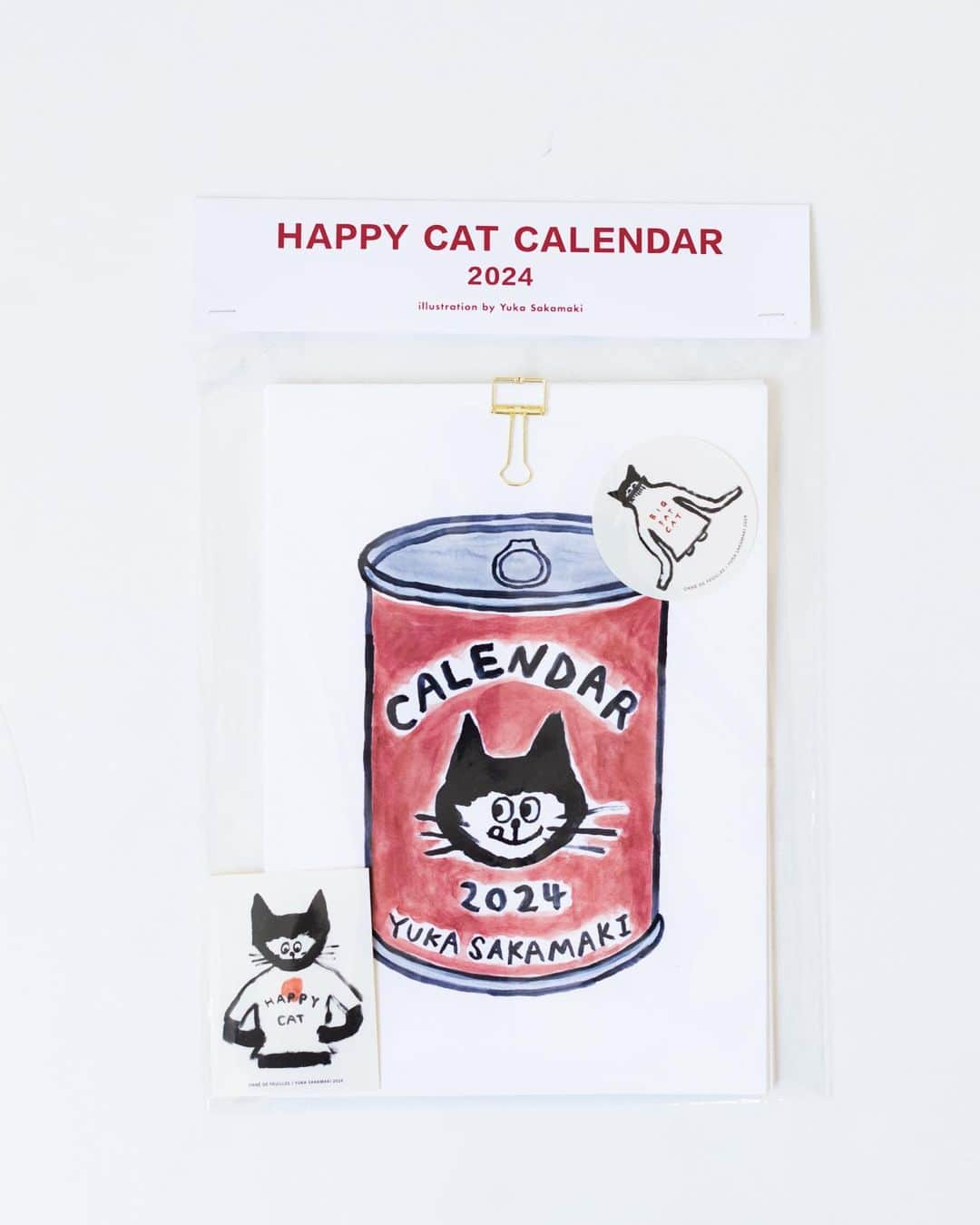 オルネ ド フォイユさんのインスタグラム写真 - (オルネ ド フォイユInstagram)「新入荷  坂巻弓華さんが描く、  おっちょこちょいのネコキャラ HAPPY CAT。  今回特別にお願いして、 当店のために HAPPY CATのカレンダーを作っていただきました！  毎月めくるのが楽しくなる、そんなカレンダー。 ステッカー2枚も付いている嬉しいセットです。  また、カレンダー使用後は、暦の部分をカットして ポストカードとして使ったり飾ったりしても。  ギフトにも喜んでもらえるカレンダーです🎁  商品名：坂巻弓華 HAPPY CAT カレンダー 2024 ＊こちらは受注販売です。 ＊ORNEKO BOOKプレゼントの対象外です。  ——————————————— ●商品詳細はプロフィールのリンクからご確認ください。  👉🏼@ornedefeuilles  ※検索画面で「カレンダー」でチェック🔎 ※オンラインショップと不動前店の取扱い商品は異なります。  #坂巻弓華 #カレンダー #2024カレンダー #カレンダー2024 #暮らしを楽しむ #心地よい暮らし #丁寧な暮らし #ornedefeuilles #オルネドフォイユ」9月15日 18時35分 - ornedefeuilles