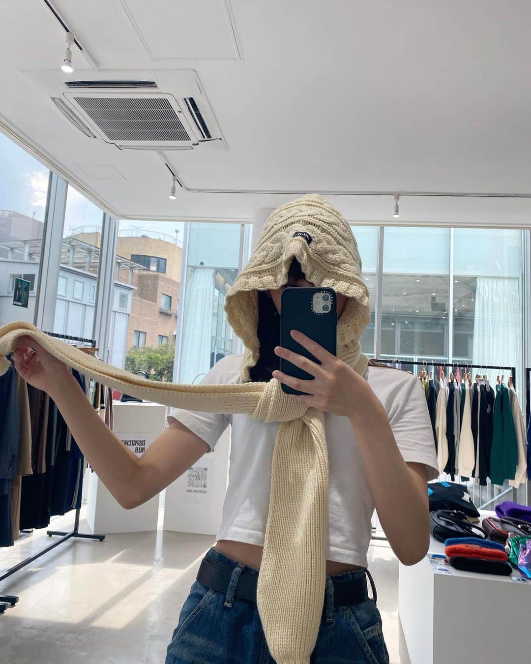 のインスタグラム：「展示会day⛄️ もう冬だよ。オーダーしたの届くのたのしみ！  #milkfed  #xgirl  #xlarge」