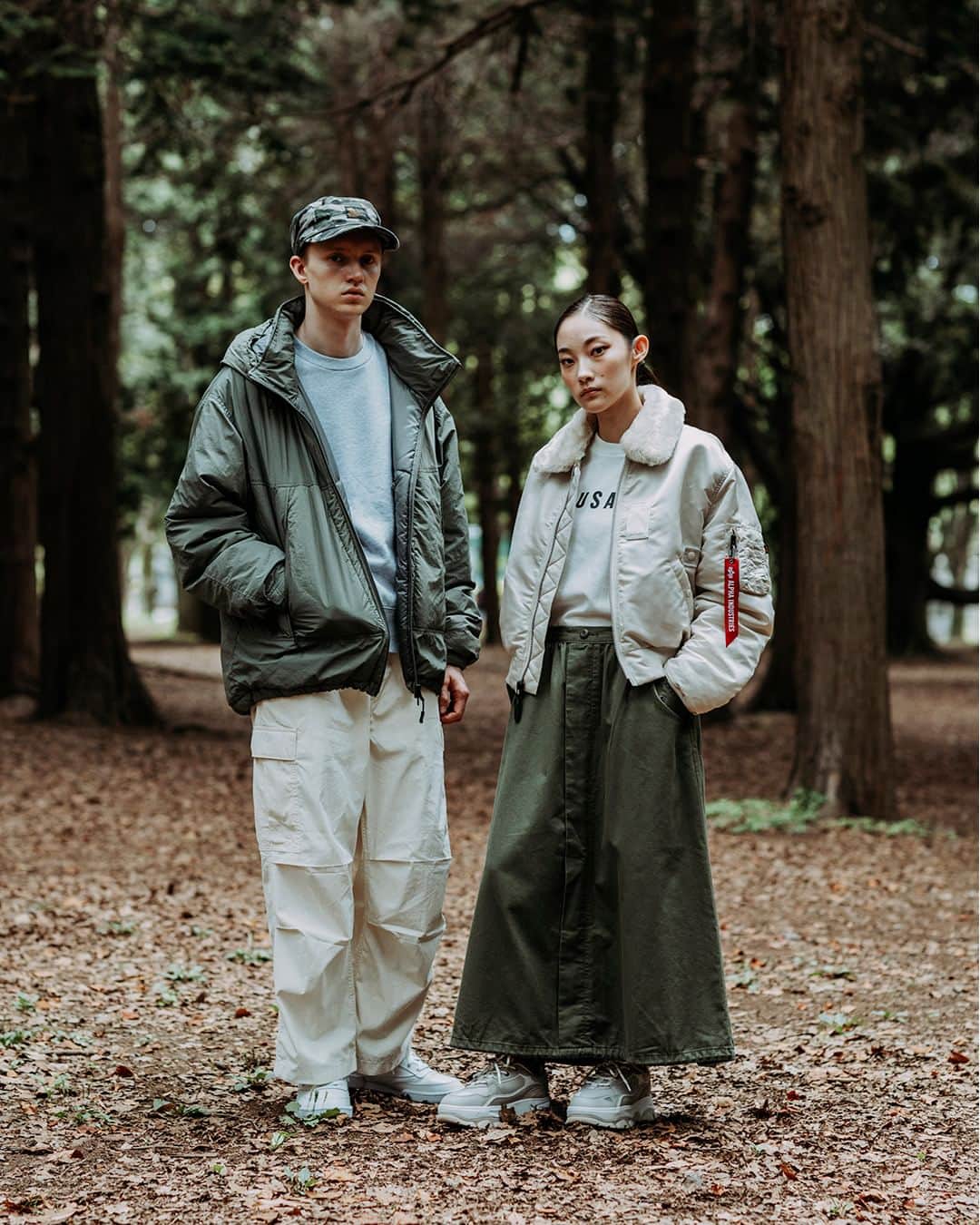 ALPHA INDUSTRIES JAPANのインスタグラム：「①▶From Left to Right 【OUTER】ECWCS MONSTER PARKA # TA1682 Price : ¥38,500(in tax) Color : 059(V.GRAY)  ※10/中旬 入荷予定   【OUTER】W' B-15 SHORT # TA7184 Price : ¥27,500(in tax) Color : 065(LIME STONE)  ※10/上旬 入荷予定  ②From Left to Right 【OUTER】ECWCS GEN1 COLD WEATHER PARKA # TA1653 Price : ¥38,500(in tax) Color :  001(BLACK) ※10/中旬 入荷予定  【OUTER】W' MA-1 SHORT # TA7182 Price : ¥24,200(in tax) Color :  019(D.GREEN)   【OUTER】PATCHED HOODED RIB JACKET # TA1674 Price : ¥29,700(in tax) Color :  076(RP.GRAY) ※10/下旬 入荷予定  【OUTER】MA-1 CORE SPEC VARSITY JACKET # TA0497 Price : ¥29,700(in tax) Color :  9067(RP.BLUE) ※10/下旬 入荷予定    #alpha_industries_japan  #alpha_industries  #ALPHAINDUSTRIES #ALPHA #ALPHASHOP #MA1」