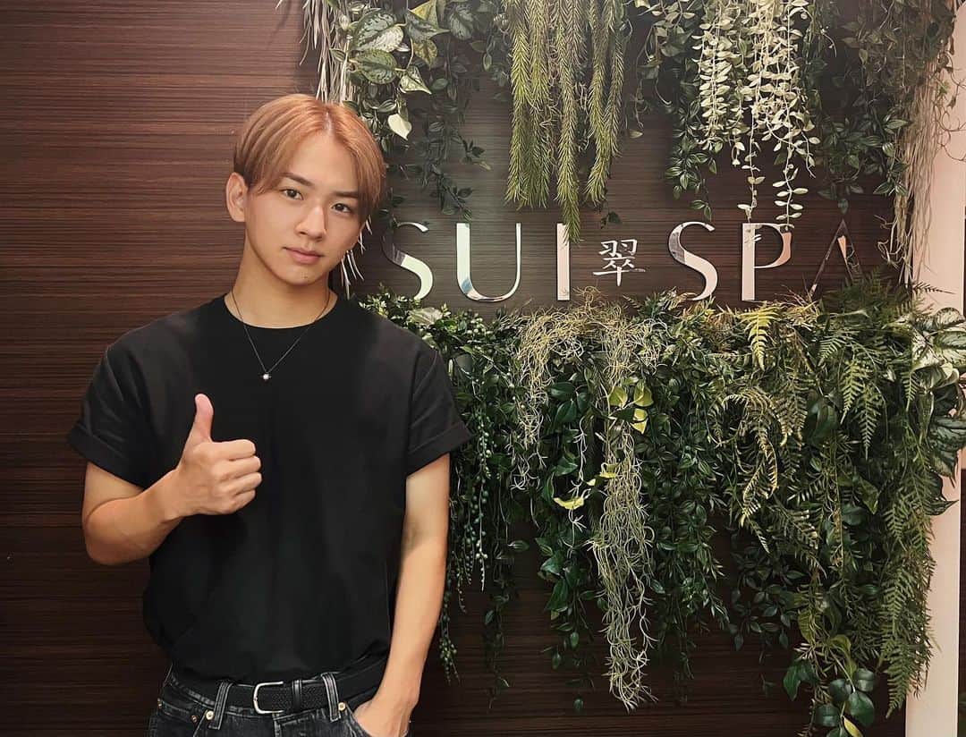 佐藤友祐 のインスタグラム：「撮影前はマジで行かないと落ち着かないってくらい好きな @sui_spa   案件じゃないけどオススメ😂  #いつぶりの投稿だろう」