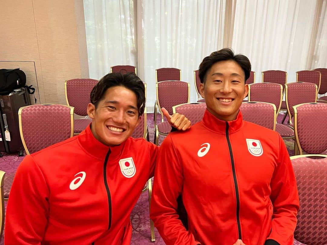 荒井陸のインスタグラム：「アジア大会結団式🇯🇵 また日の丸を背負って戦える事を誇りに思います。  水球男子は10/2~中国の杭州で始まります！ 応援よろしくお願いします🙇‍♂️  #teamjapan」