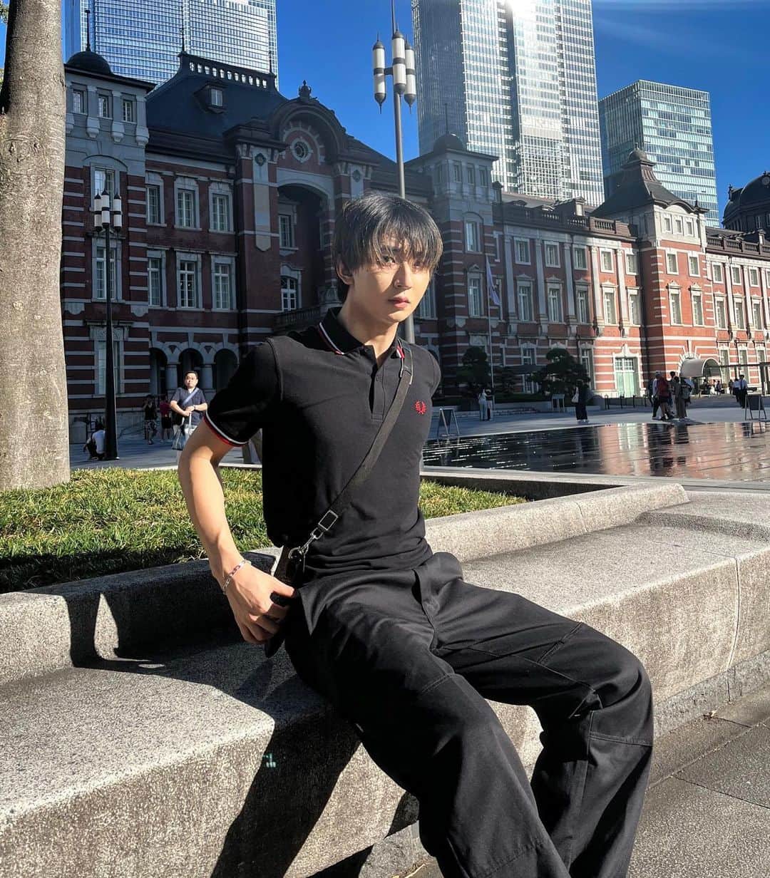 上野裕次郎のインスタグラム：「@fredperryjp🪽🌥️👔」