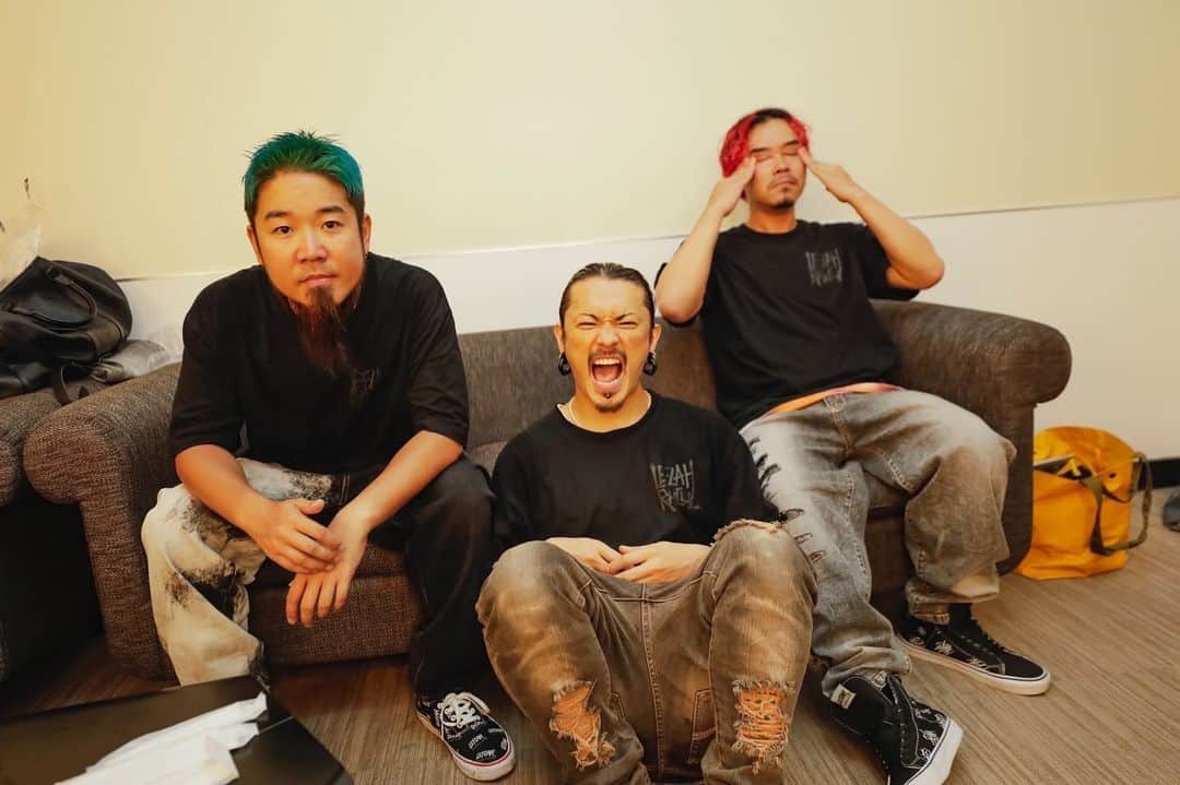 WANIMAのインスタグラム：「SAMRISE Festival   Photo by SARUYA AYUMI   #WANIMA #SAMRISEFestival」