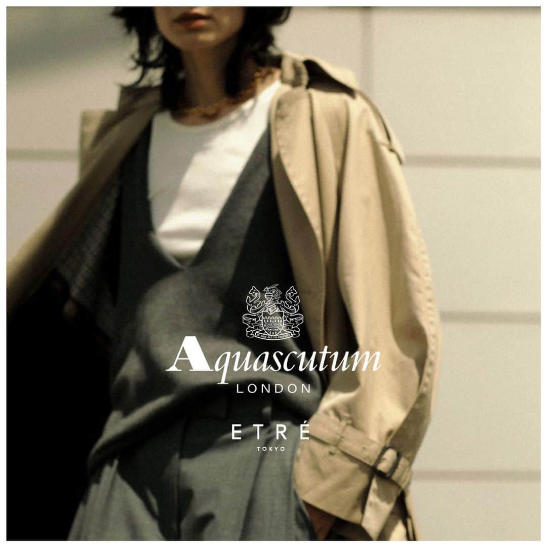 ETRÉ TOKYOさんのインスタグラム写真 - (ETRÉ TOKYOInstagram)「. Aquascutum × ETRÉ TOKYOコラボアイテム発売決定！  今回のコラボレーションでは、Aquascutum定番の付属品や技術·トラディショナルな仕様はそのままに、ボリュームスリーブやバックデザインなど、ETRÉ TOKYO らしいギミックを効かせた特別な１着に仕上げました。  -Aquascutum- 1850年代に誕生し、今もなお幅広い世代に愛され続けているブランド。 そのアイコン的存在である "TRENCH COAT" は 徹底的にこだわった実用性と、欠点のないスタイルによりイギリスファッション界になくてはならない存在となりました。  #etretokyo #etre #etretokyostore #newarrival #2023etreaw #エトレトウキョウ #エトレ #aquascutum #アクアスキュータム #トレンチコート #ショートトレンチコート」9月15日 19時56分 - etretokyo