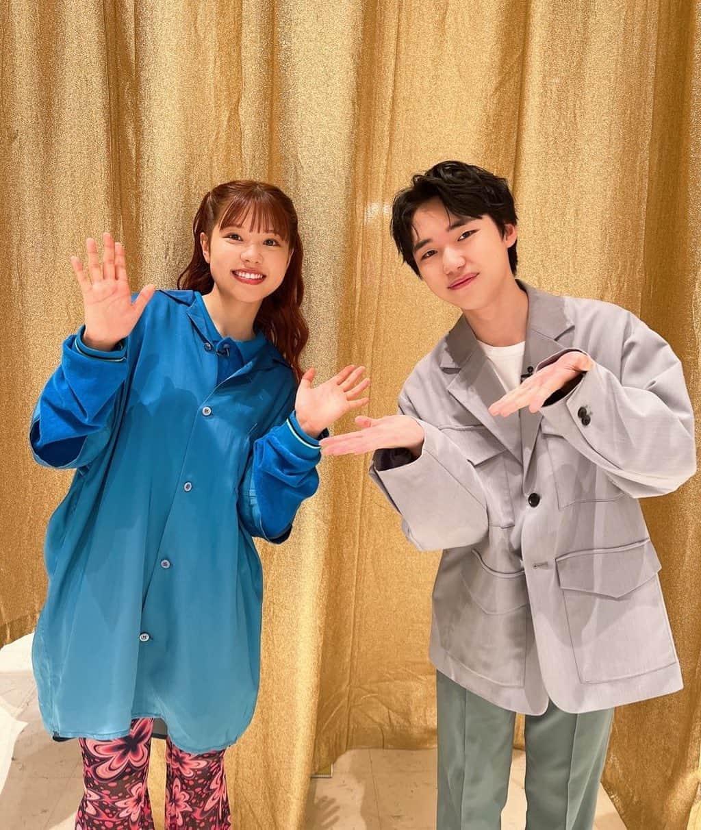 石橋陽彩のインスタグラム：「以前からasmiさんの楽曲めちゃめちゃ聴いてて、大好きだったんです！！ なので今回デュエットすることができてめちゃめちゃ嬉しかったです🥹  まじasmiさんのハモリが心地よすぎた。。生PAKUも最高でした！！  #ハマダ歌謡祭」