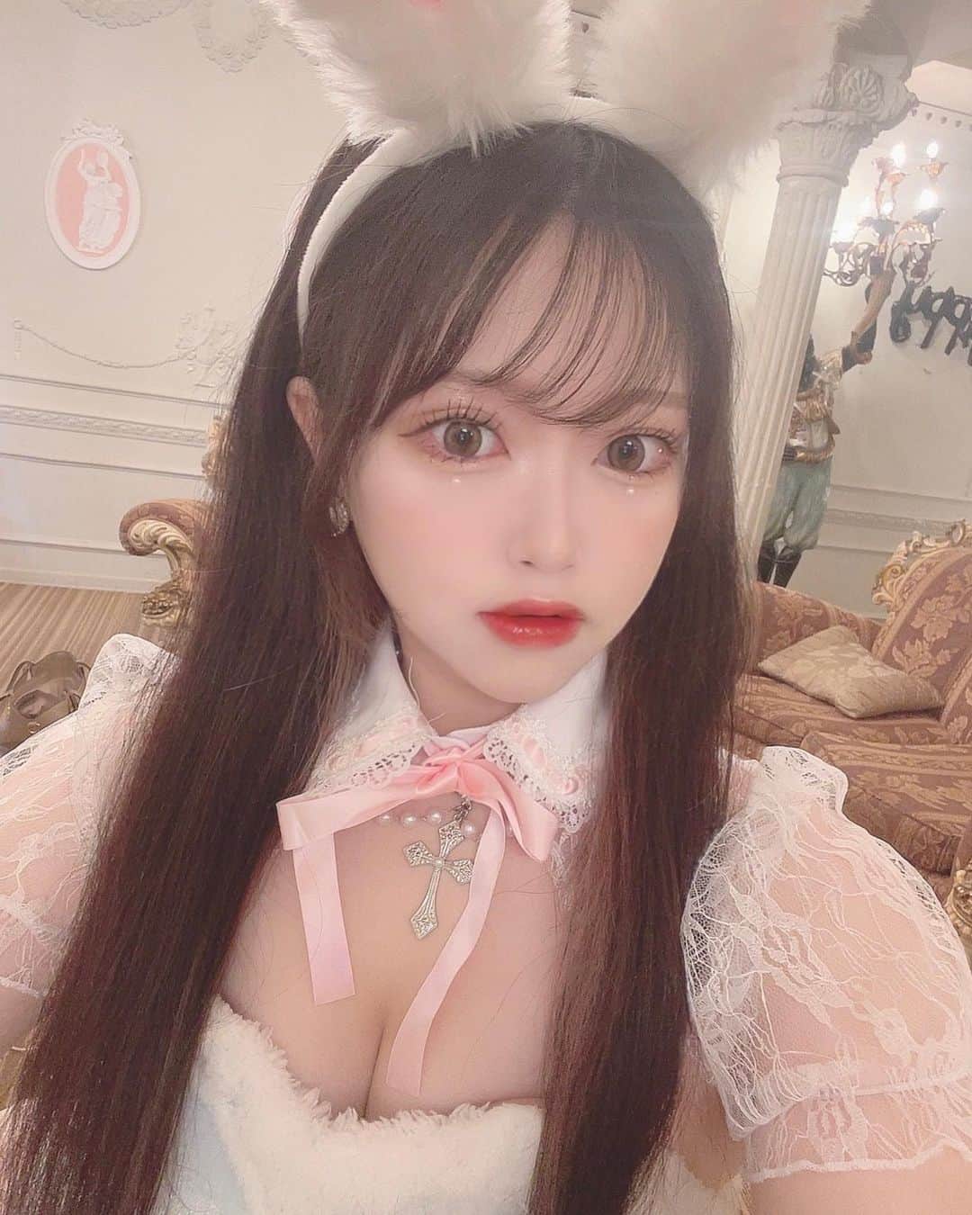 てぃ丸のインスタグラム：「バースデーイベント撮影🤍🐰」