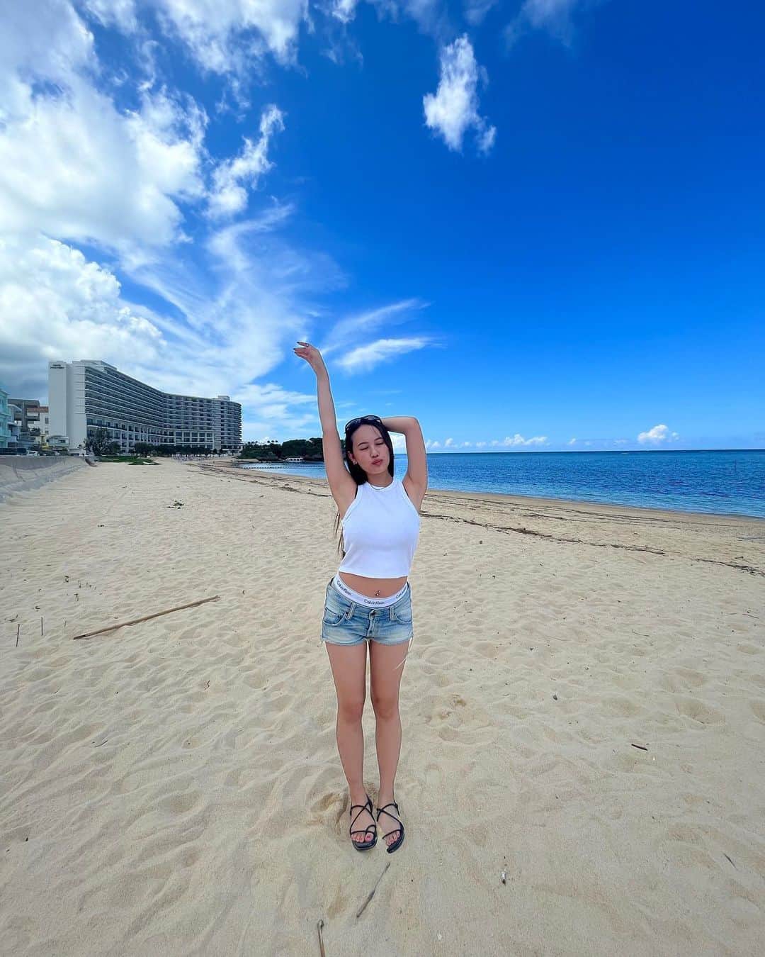 のインスタグラム：「もう夏終わる？」