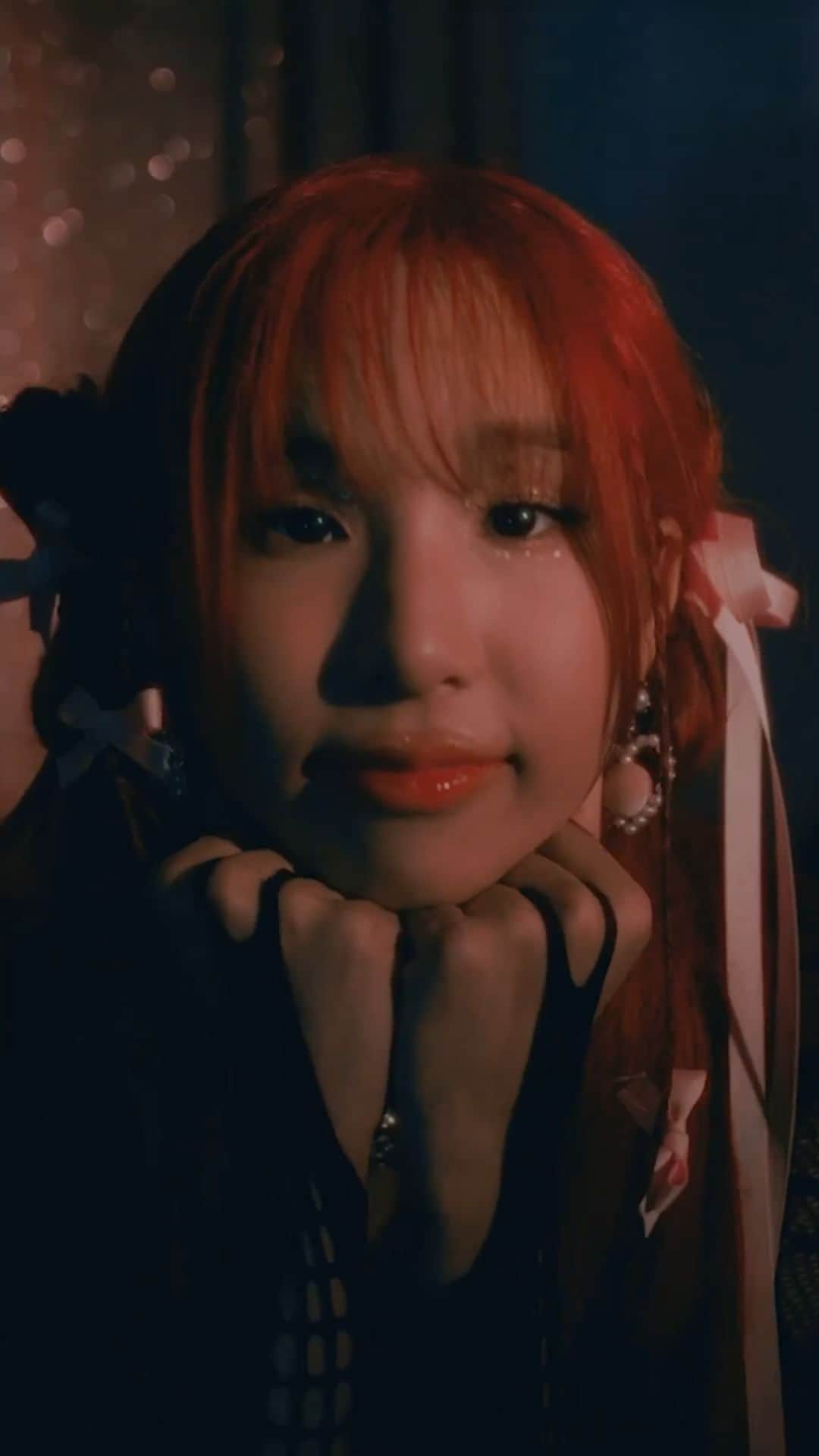 のインスタグラム：「【LUSS】 タイの注目ヒップ・ホップ・デュオ #LUSS（#ラス）の新曲「Lonely (Extrovert?)」の中毒性が高すぎる！🔥　キャッチーなサビメロは一度聴いたらリピしてしまうこと間違いなし！🫶」