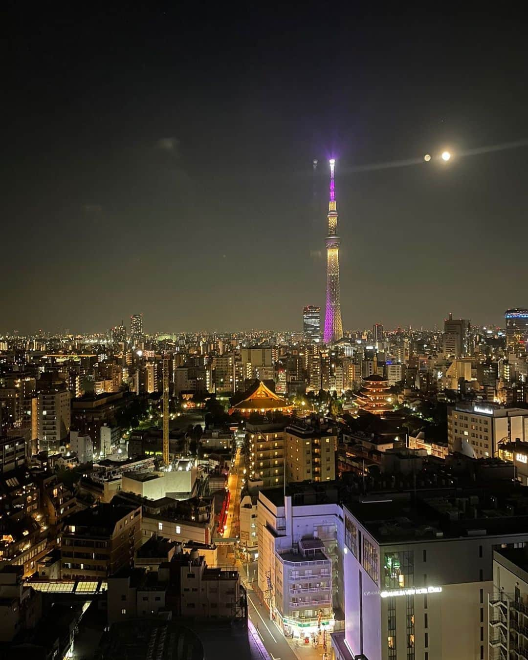 倉田瑠夏のインスタグラム：「スカイツリー🌟  #instaphoto #ig_japan #tokyo #tokyoskytree #discovertokyo  #explorejapan #unknownjapan  #japanAdventure #🌕」