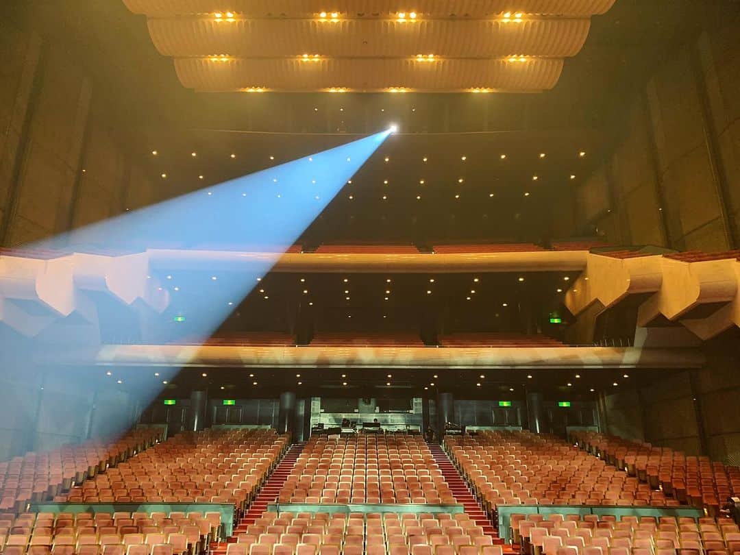 黒沢薫のインスタグラム：「#ヒアナウ #さいたま市　#finished #enjoyed #ゴスペラーズ坂ツアー2023 #lovelife #instaview #instagood  #ネタバレにはご配慮ください #ほぼほぼほぼほぼ　#満員御礼」