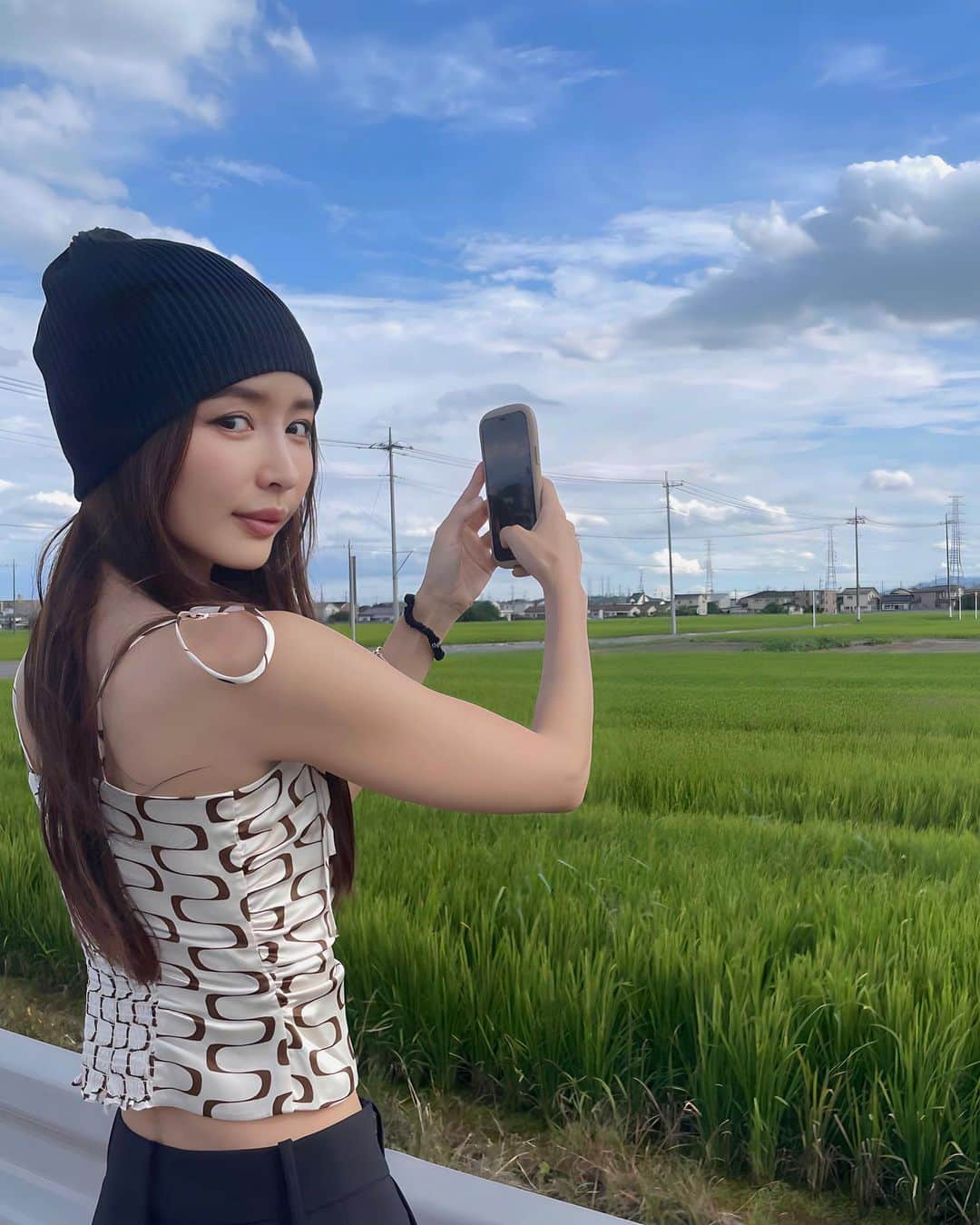 加治ひとみのインスタグラム：「少し前になるけど数日都内から離れてゆっくりしてきました♡  お仕事やお勉強はもちろん大、大、大好きだけど あらゆる刺激を受けたままではなく 自分の中で咀嚼して頭を整理する時間もすごく大切✨  『静と動』のバランス🙌  📸」