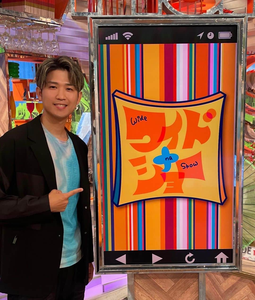 田村大のインスタグラム：「9月17日(日) 10:00～11:15 放送のワイドナショーに出させて頂きます。 初回からずっと観てきた番組の、しかもスタジオに行くことが出来て終始感動していました、、、 是非是非ご覧下さい。 ・ そしてついに明日16日から展覧会が始まります。 準備万端、みなさまどうぞお越し下さい！」