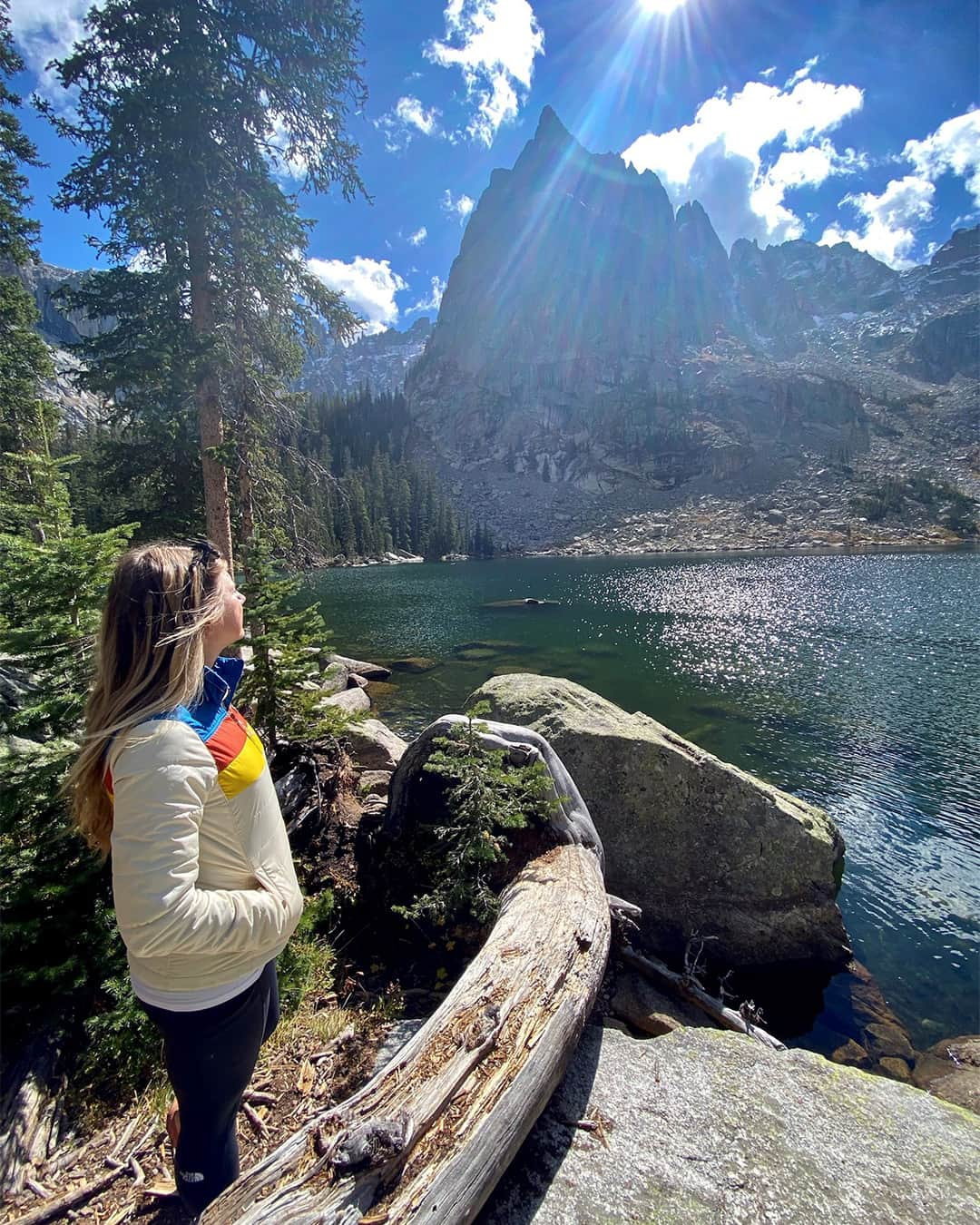 L.L.Beanさんのインスタグラム写真 - (L.L.BeanInstagram)「This summer, L.L.Bean employee Emily Y. checked off an incredible achievement: meaningful time outside, every day, for 365 days in a row! Not a simple task for an allocator who, in her own words, lives "in spreadsheets and in front of a screen." She kept her streak going by looking for the good in every outdoor moment. "I start each outdoor adventure with the intention of finding joy," she says, "​​​​​​​and because of that, I usually do." ​​​​​​​Congrats, Emily! #BeanOutsider」9月15日 22時53分 - llbean