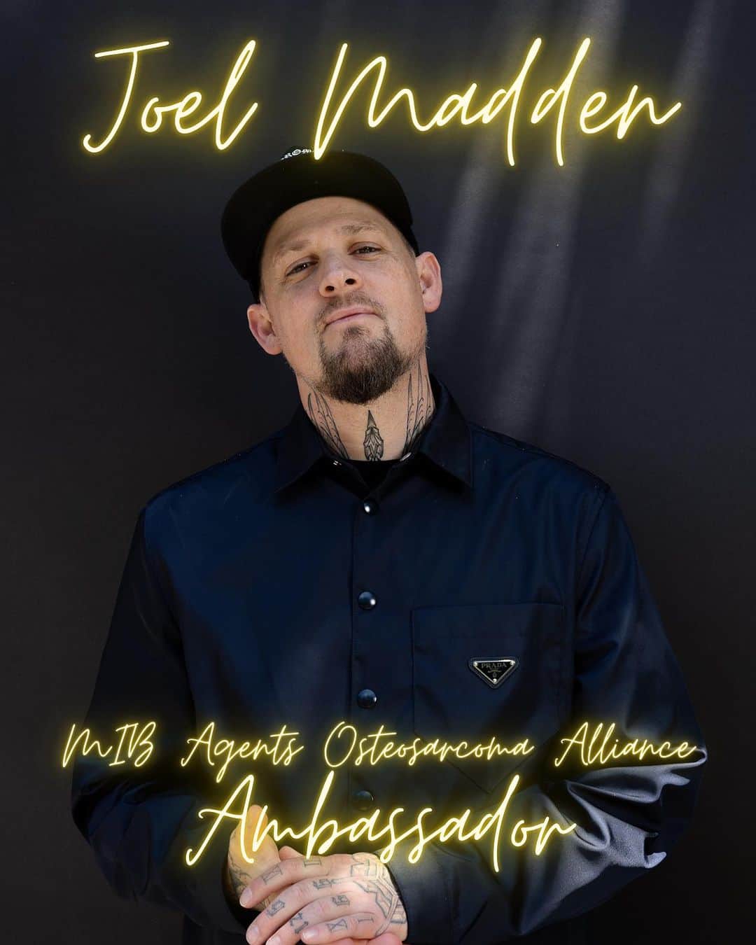 のインスタグラム：「WELCOME JOEL MADDEN TO MIB AGENTS OSTEOSARCOMA ALLIANCE!  🎗MIB Agents is pleased to welcome Joel Madden of Good Charlotte, The Madden Brothers, Rock Star Ink Master Host, The Voice Australia Coach to MIB Agents as our official brand ambassador! You may remember Joel from celebrity Wheel of Fortune when he played for MIB! We are so excited to have you, Joel!  🎗From Joel: "“Getting to know the MIB family over the past few years has been an emotional and inspired journey. The opportunity to join in the MIB mission to help support the children and their families who are battling this cancer, to bring awareness to the world in hopes others can will join in the fight, has been a blessing to my life. I think All parents can agree that all we want is our children to have health and happiness and a chance to grow up and be themselves, and to have to watch them face cancer would be our worst nightmare. To see how brave, resilient, and supportive the families in the MIB community are inspires me to do whatever I can do to be a part of this community and a part of the MIB mission"  🎗https://www.mibagents.org/  #MIBAgents #MakeItBetter #Osteosarcoma #JoelMadden #GoodCharlotte #InkMaster #PediatricCancer」