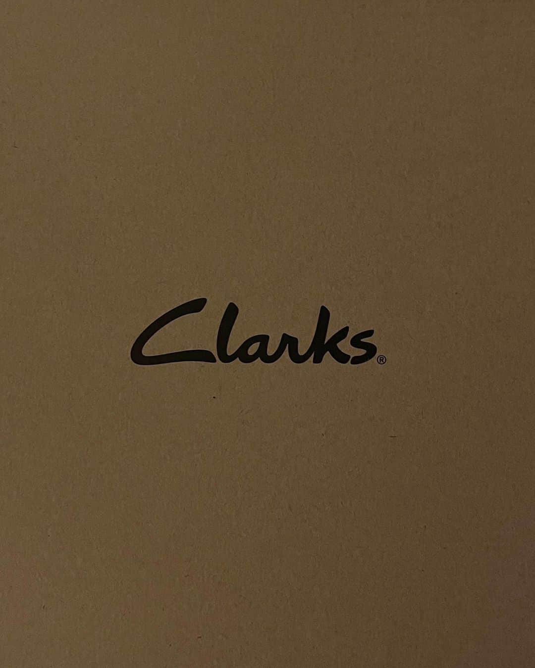 内山愛さんのインスタグラム写真 - (内山愛Instagram)「new🤍 @clarksshoes #clarks #クラークス #torhill」9月16日 10時18分 - ai_uchiyama