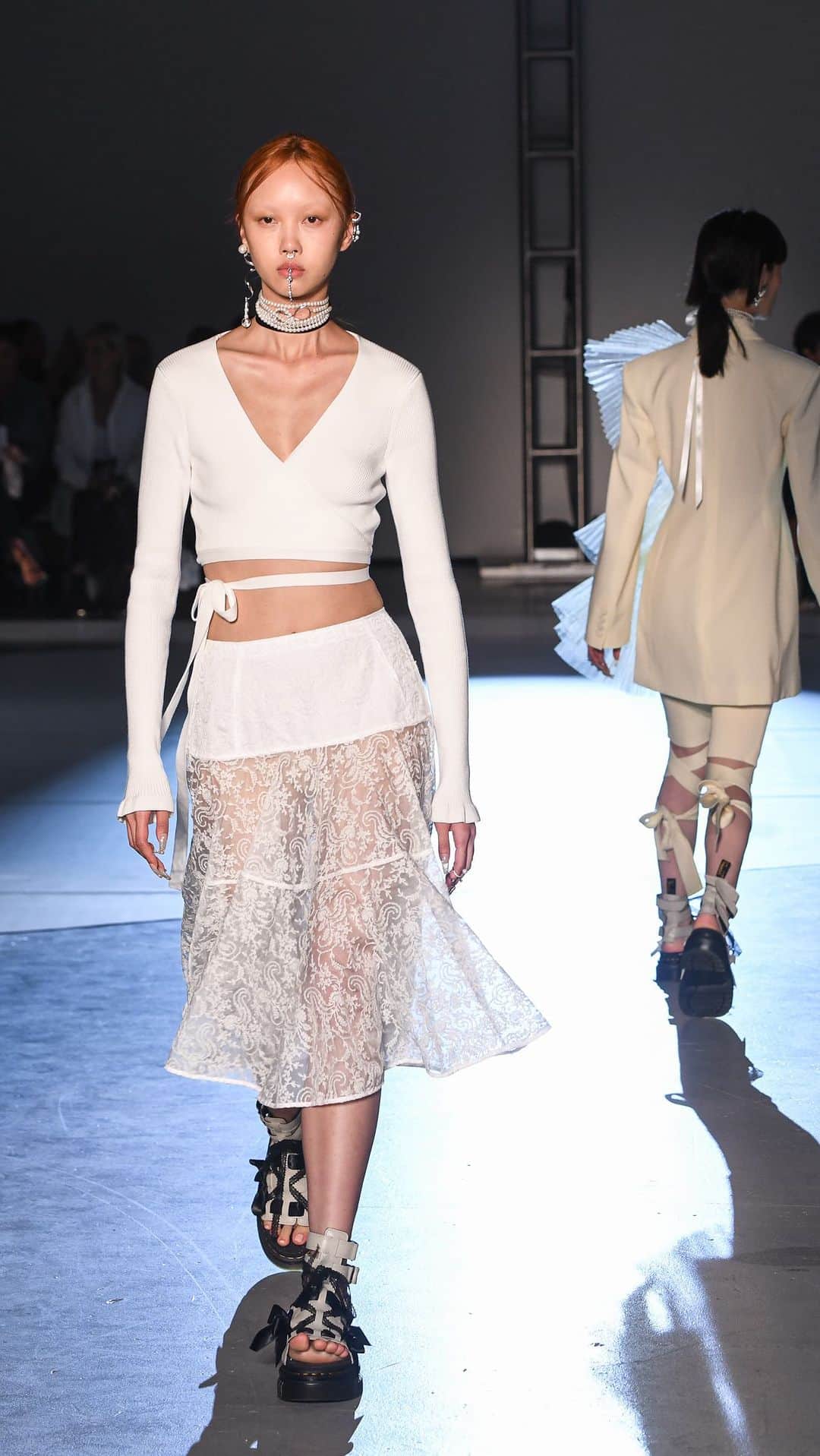 アディアムのインスタグラム：「#ADEAM Spring Summer 2024 First Looks.」