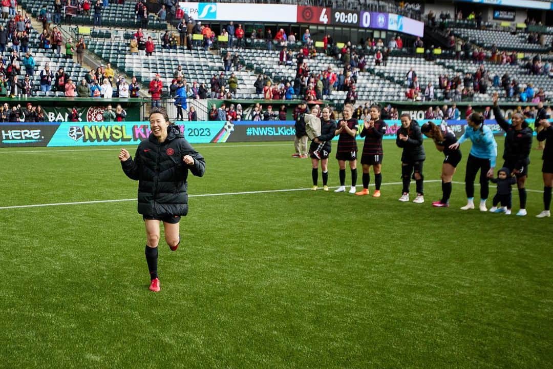 杉田妃和のインスタグラム：「↓ 久しぶりのホーム戦、ルンルン♪ 3 pointsいただきます🔥🌹 #portland#thorns」