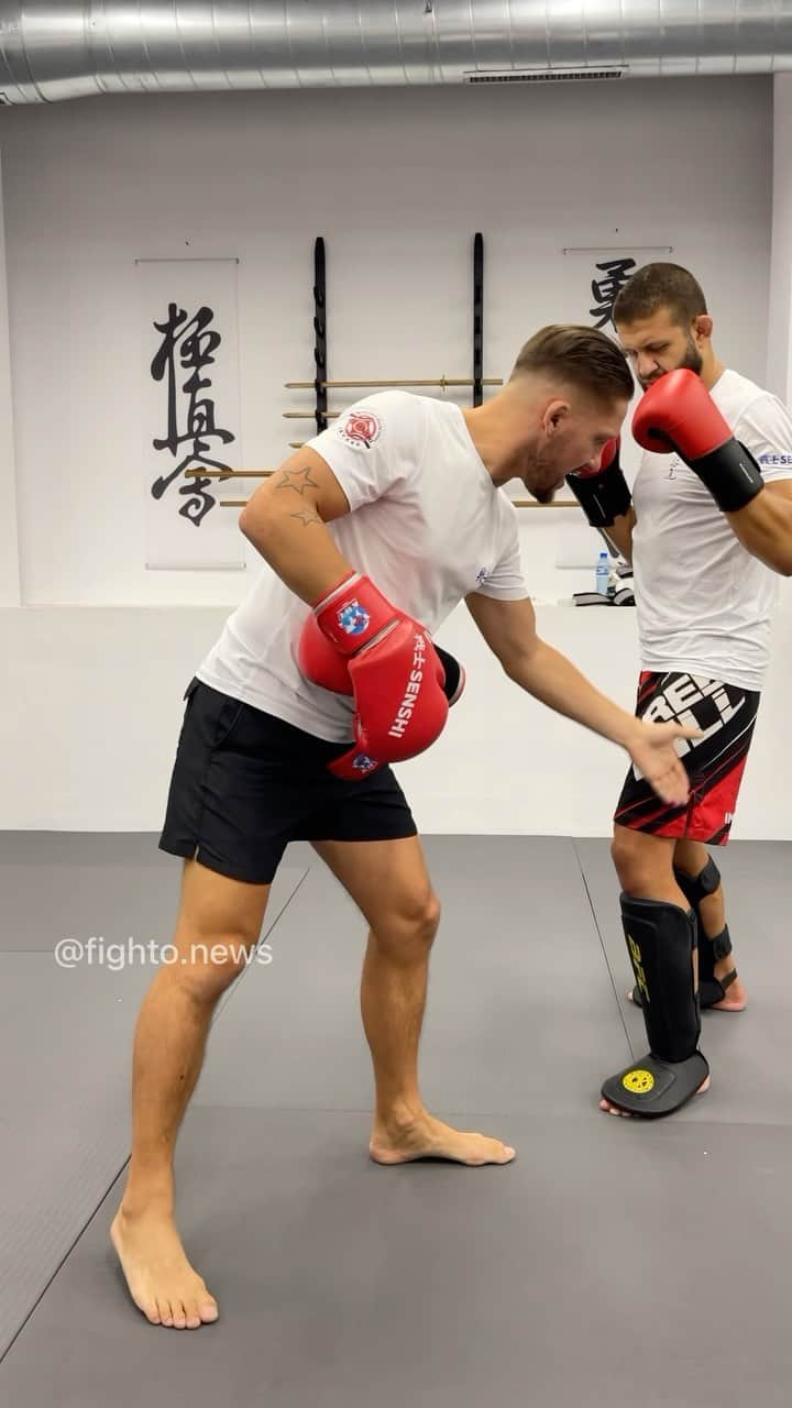 アンディ・サワーのインスタグラム：「SENSHI camp, Varna (Bulgaria) 15-17.09.2023  Warp-up. Training with Andy Souwer (two-time K-1 MAX world champion and four-time world champion at the Shootbox tournament, “Showtime 70MAX world champion)  #FightoNews #KWUSENSHI #prokyokushin #senshi #martialarts #karate #kyokushin #boxing #kickboxing #fighters #muaythai #k1 #fight #кикбоксинг #муайтай #бокс #карате #киокушин #киокушинкай」