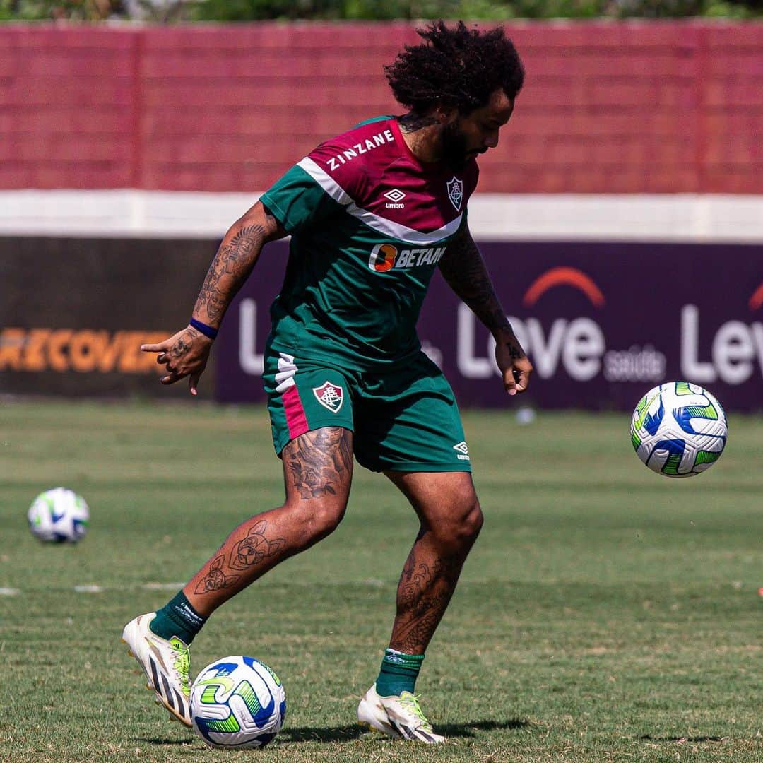 マルセロ・ヴィエイラ・ダ・シウヴァ・ジュニオルさんのインスタグラム写真 (マルセロ・ヴィエイラ・ダ・シウヴァ・ジュニオルInstagram