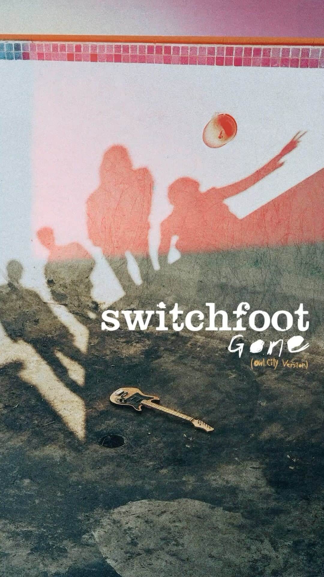 アウル・シティーのインスタグラム：「It was an honor to record “Gone” for @switchfoot ‘s “The Beautiful Letdown” (Switchfoot’s version).  Stream it now, everywhere.   #switchfoot #thebeautifulletdown #owlcity #gone」