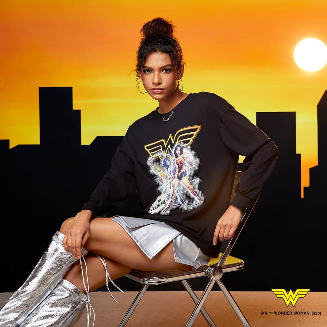 SHEINのインスタグラム：「Feel bold, beautiful, and unstoppable with the Wonder Woman x SHEIN collection！ 🔍 Search "Wonder Woman" on SHEIN to view it all!  #WONDERWOMANXSHEIN #WONDERWOMAN #SHEIN #SHEINCollabs  *P.S. Only available on US/CA/MX/BR/CL/MY/TH/PH/SG/JP/TW/ASIA/AU/NZ/ZA/IL/AR/BH/OM/KW/QA/SA/UAE/MA/EG/UK/FR/DE/IT/ES/NL/PL/PT/SE/CH/EUR/EUQS/VN」