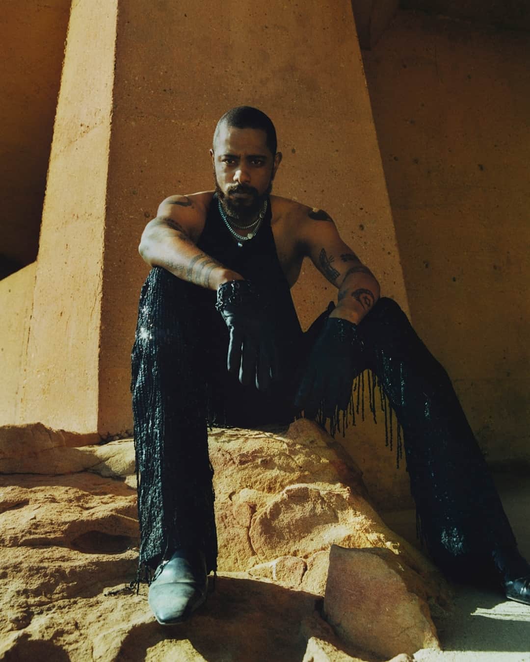 AnOther Magazineのインスタグラム：「“If you’re paying attention, and if you’re lucky enough to come across a role that was written well, you’ll typically learn something about yourself or a version of life you haven’t had. And those can be positive lessons. Or not. It doesn’t always feel good” – LaKeith Stanfield⁠ ⁠ In the new issue of AnOther Magazine, the actor speaks with Connor Garrel about his varied, challenging roles, which in the case of Judas and the Black Messiah landed Stanfield in therapy. “So you have to be careful about some of the places you go. I learnt that the hard way.” Read the full interview at the link in bio 📲⁠ ⁠ This project was realised before the SAG-AFTRA strike. ⁠ ⁠ Photography by @joshuawoods ⁠ Styling by @elliegracecumming ⁠ Interview by @nopeconnor ⁠ Editor-in-chief @susannahfrankel ⁠ Art direction by @sarahjaynetodd_ ⁠ Grooming by @londonbrushco⁠ Make-up by @frankieboyd ⁠ Casting by @gkldprojects⁠ Set design by @patienceharding ⁠ Production by @ctdinc ⁠ ⁠ LaKeith Stanfield is wearing @rafsimons Autumn/Winter 2002 from @artefactarchives, @amiri, @ccsteding, @louisvuitton and @ysl⁠ ⁠ AnOther Magazine Autumn/Winter 2023 is on sale worldwide now⁠ ⁠ #AnOtherMagazineAW23 #LaKeithStanfield #Cult」