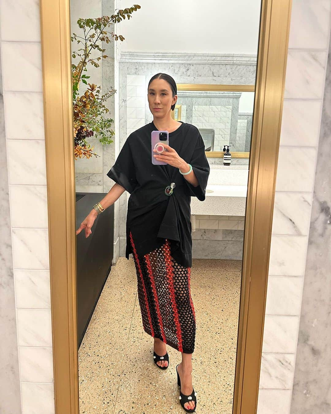 エヴァ・チェンのインスタグラム：「The week in mirror selfies: NYFW and back to school edition」