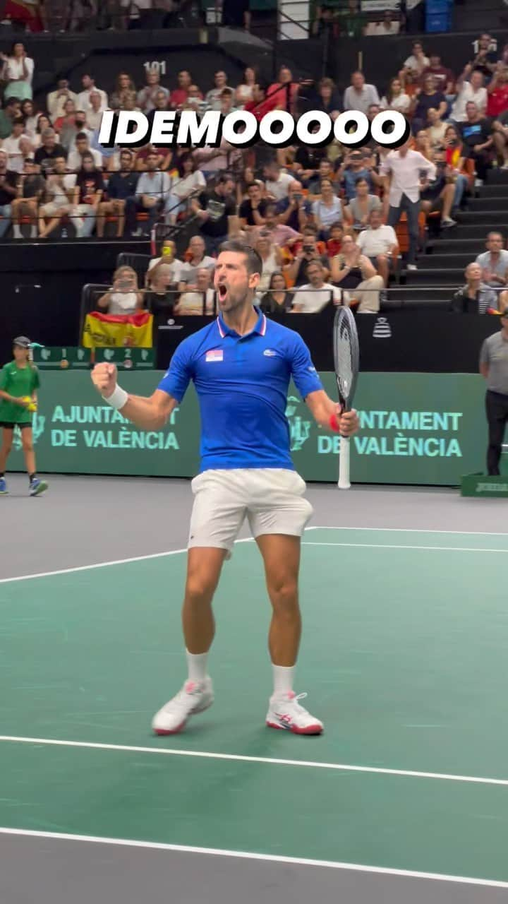 ノバク・ジョコビッチのインスタグラム：「@djokernole 🤝 Final 8 Malaga 🎟️  #DavisCup」