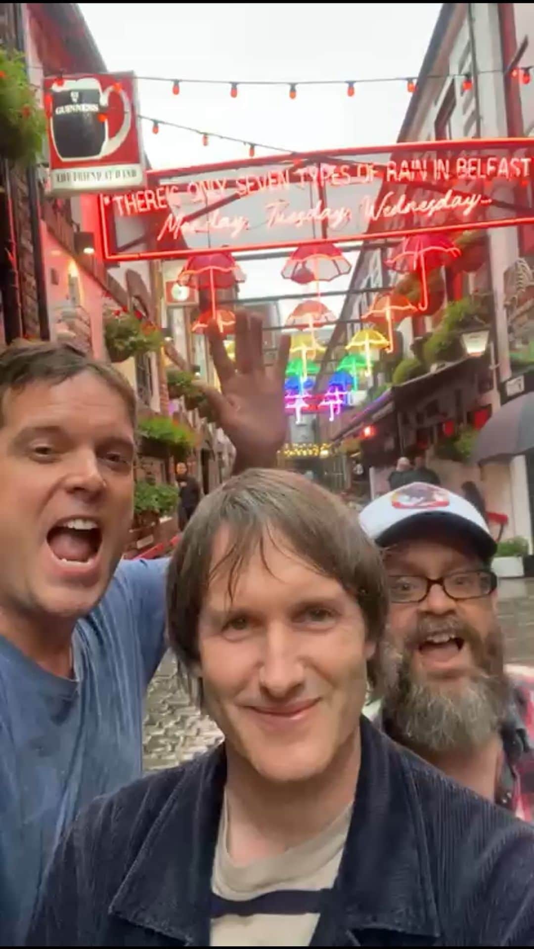 アッシュのインスタグラム：「Race the Night is OUT NOW! Tonight we start our Instore tour there’s still some tickets available we would love to see you! See you tonight Belfast @ohyeahcentre @hmvbelfast_official」