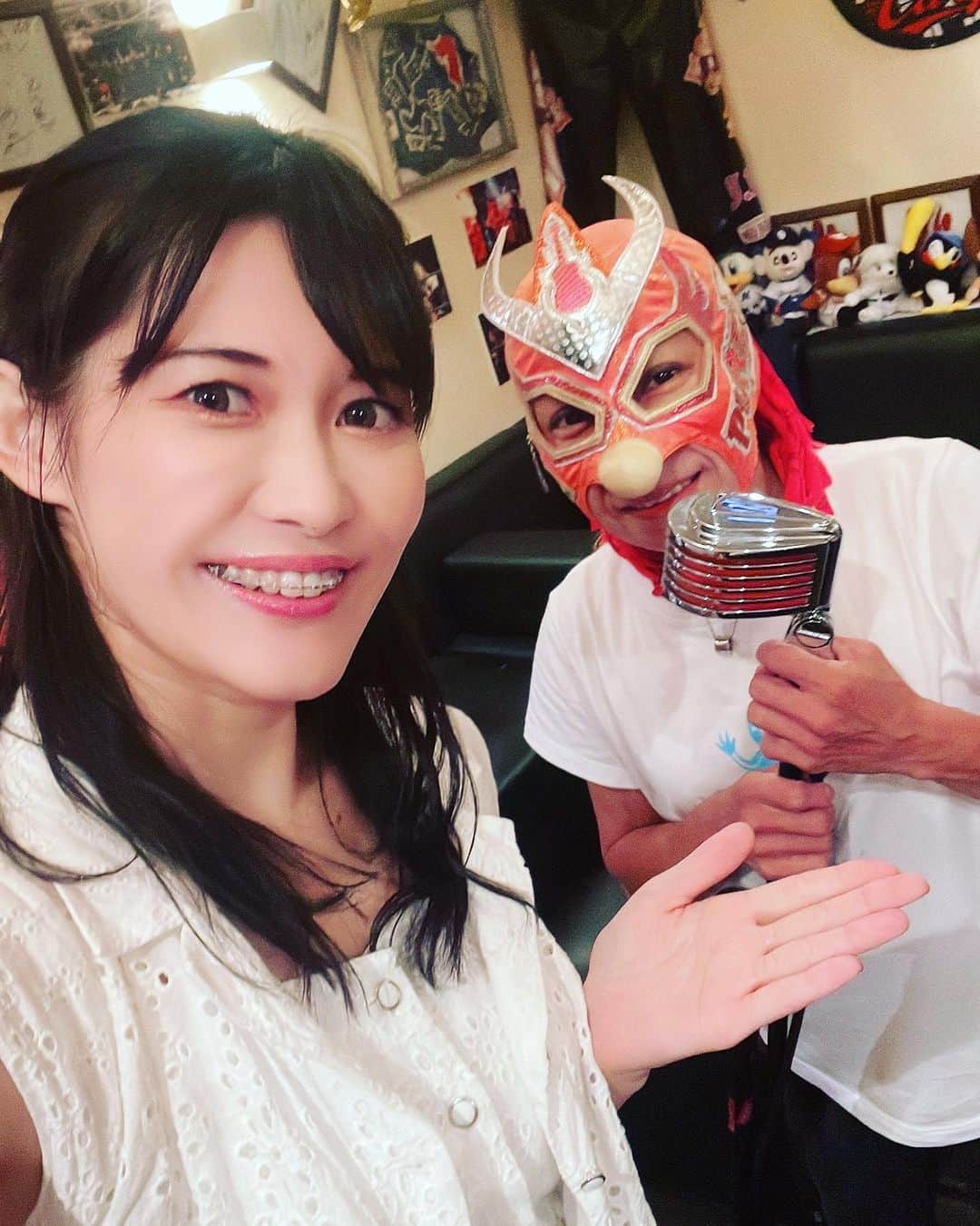 のインスタグラム：「大阪に到着後 #博愛社 さんへ。  北新地の #花兎 さんで決起集会をさせて頂きました。都合をつけて来て下さった皆様ありがとうございました。  明日の #モーニングプロダクション でのサイン会も宜しくお願い致します。  #purej」