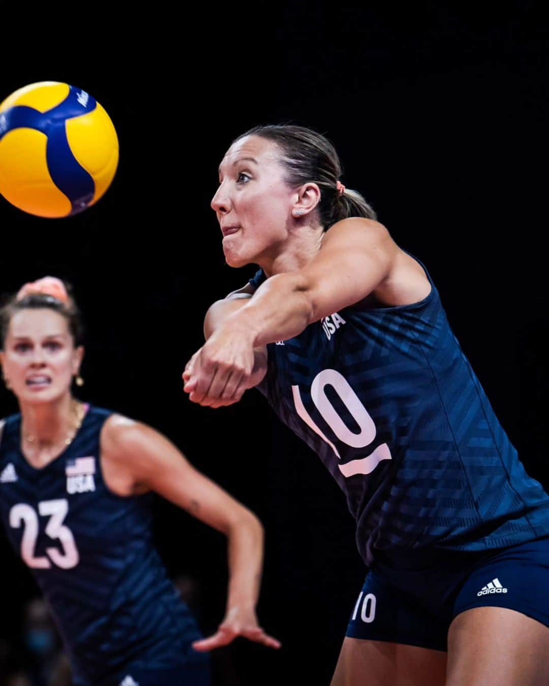 ジョーダン・ラーソンさんのインスタグラム写真 - (ジョーダン・ラーソンInstagram)「Jordan Larson aka The Governor!  With her experience & all around skills, the outside hitter is back with Team USA 🇺🇸 for the @Paris2024 qualifier that starts tomorrow.  ⏰ Sep 16-24 schedule - LINK IN BIO.  📺 LIVE ON VBTV.  🏐 #CloserToParis #volleyball」9月16日 3時58分 - gov1007