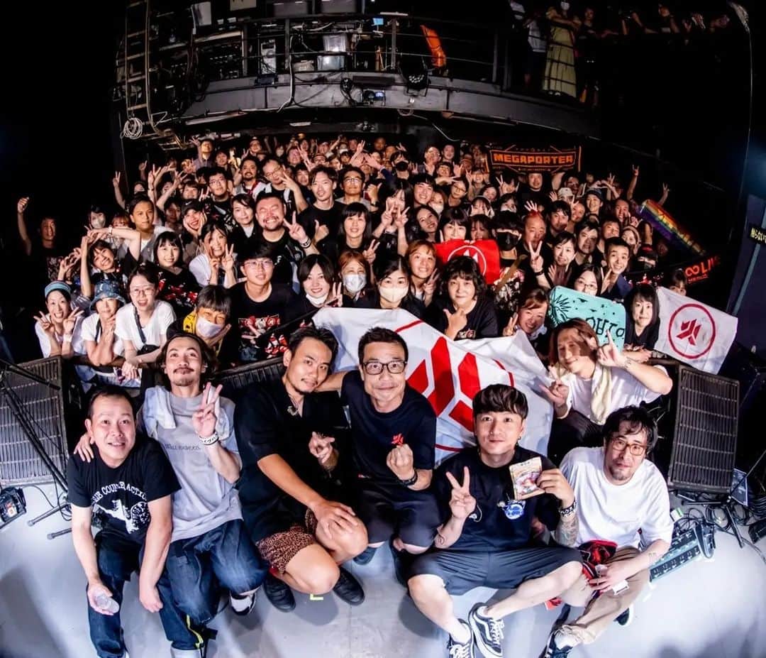 磯部正文のインスタグラム：「⁡ ⁡Fire EX. 滅火器 One Life, One Shot  ⁡ ⁡東名阪ツアーのファイナル東京公演⁡ ⁡素晴らしいライブでした ⁡⁡久々に共演出来て嬉しかった ⁡⁡ ⁡明日の上野公園でのTAIWAN PLUS 2023も遊びに行こうかな⁡ ⁡⁡ ⁡Photo by @vizkage」