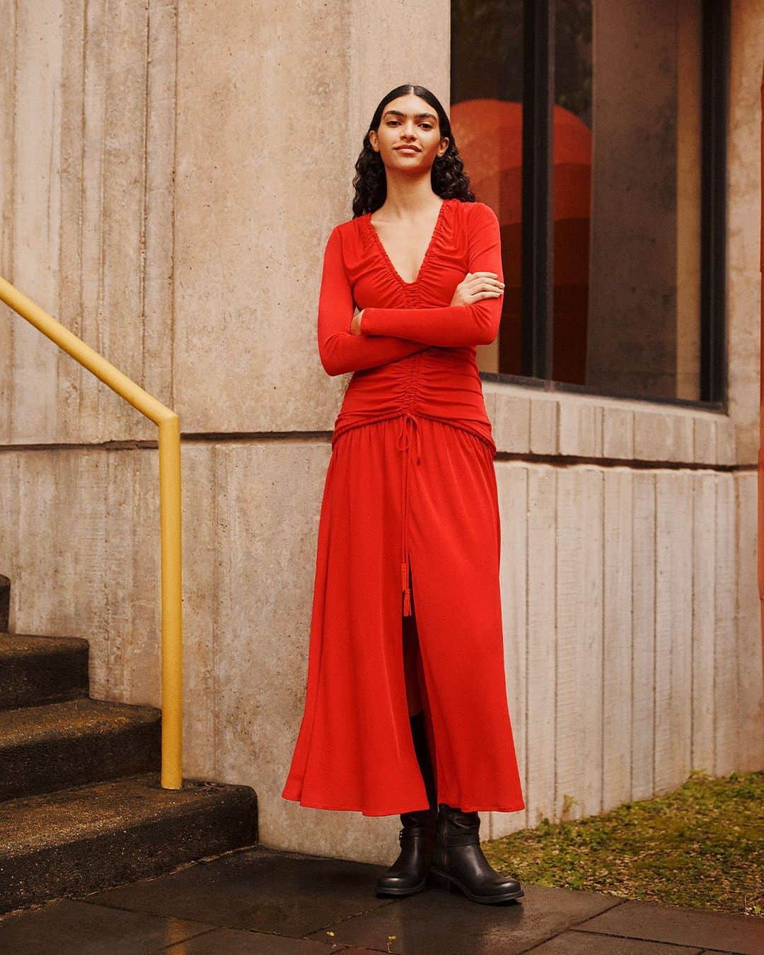 Nordstromのインスタグラム：「Celebrando Hispanic & Latinx Heritage Month ✨ Join us as we honor and uplift the vibrant cultures and contributions of Hispanic and Latinx communities alongside our employees, customers and partners. This month and year-round, look for opportunities to shop Hispanic- and Latinx-owned or -founded brands.」