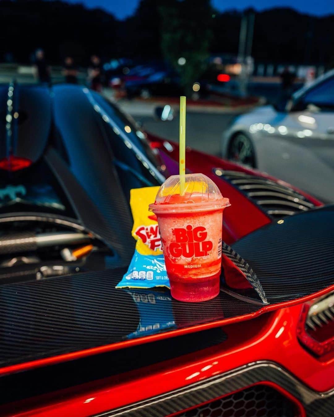 7-Eleven USAさんのインスタグラム写真 - (7-Eleven USAInstagram)「A little bit of car, a little bit of snack, a little bit of Slurpee #CarsOf7ELEVEn    📸 @ct_car_photos」9月16日 5時17分 - 7eleven