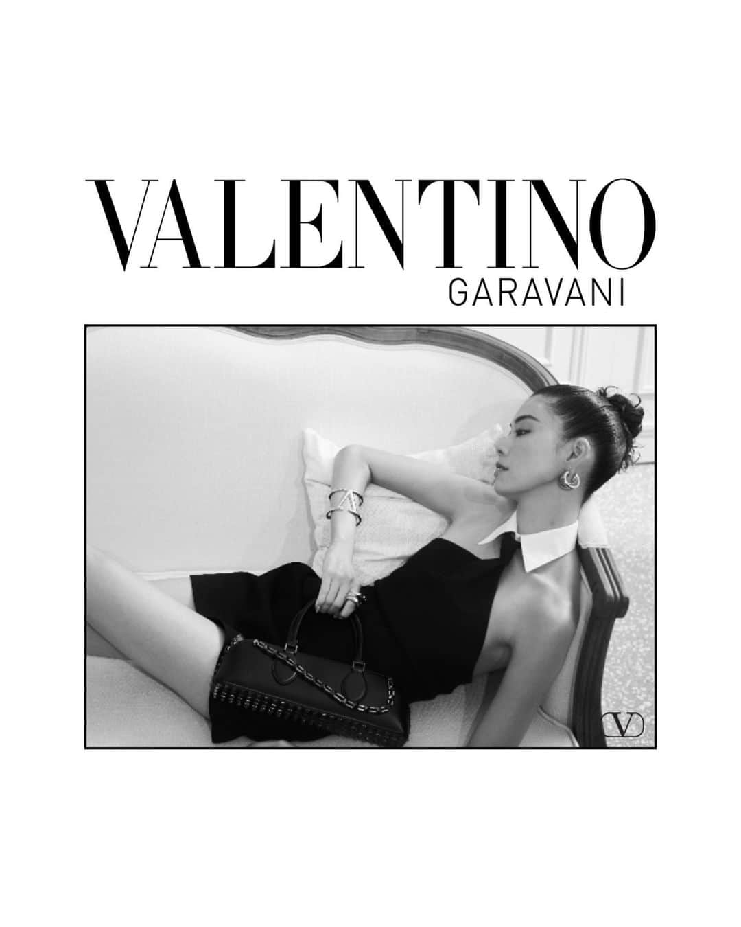 森星のインスタグラム：「A Day with @maisonvalentino #ValentinoBlackTie #ValenTie  hair @jg510_jungotohair  makeup @tamayoyamamoto」