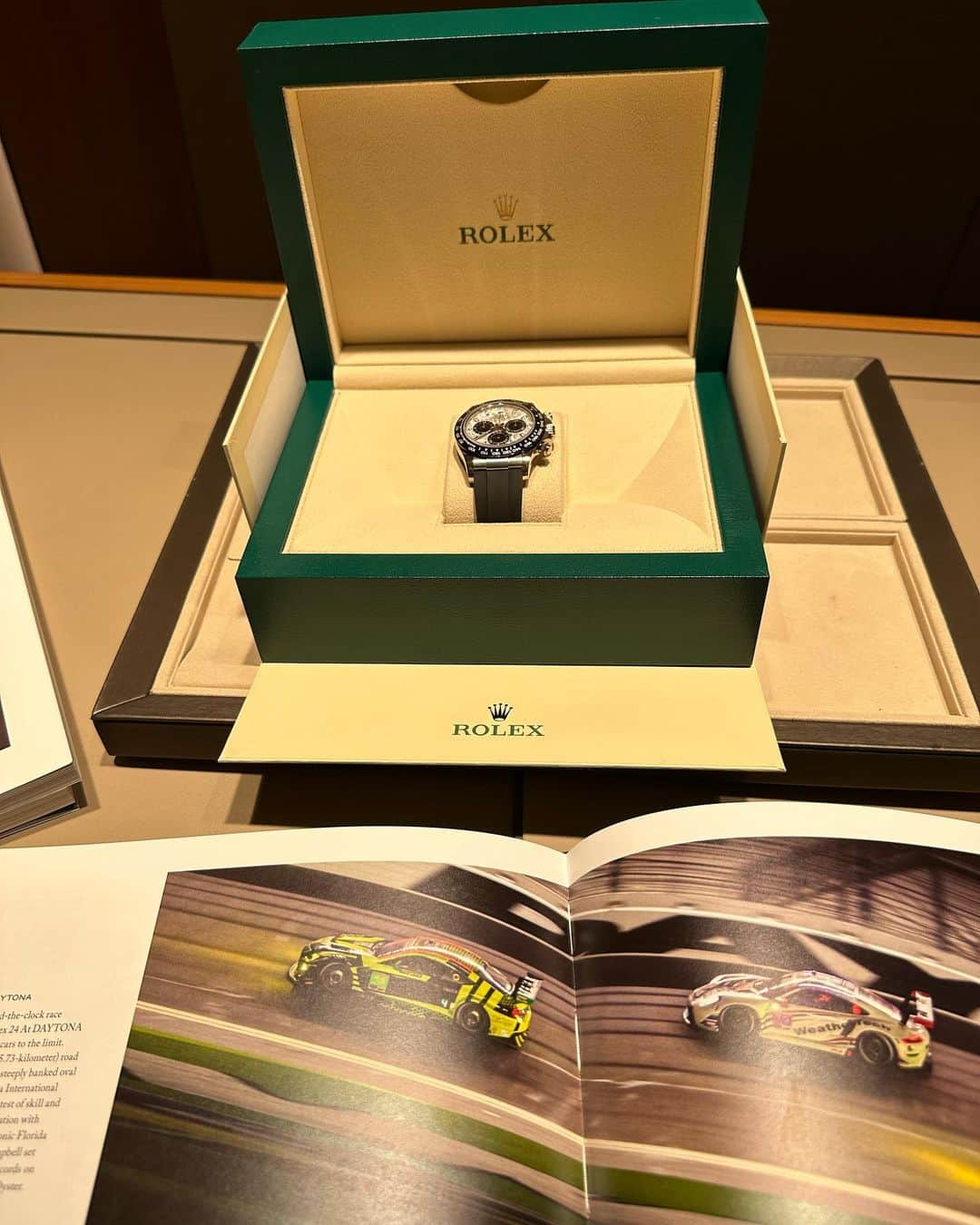 ホアキン・ニーマンさんのインスタグラム写真 - (ホアキン・ニーマンInstagram)「@rolex   🚗 💨」9月16日 5時42分 - joaco_niemann