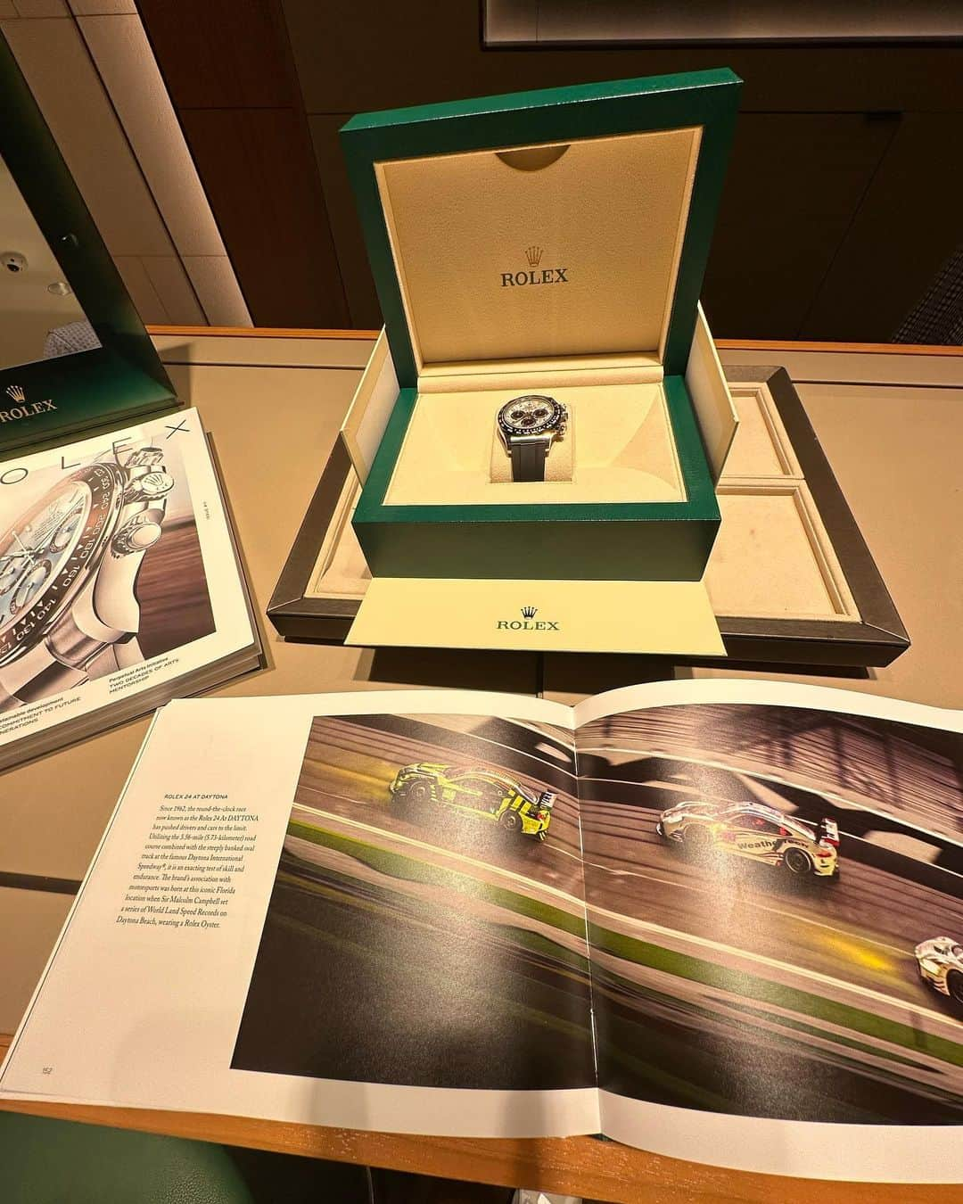 ホアキン・ニーマンさんのインスタグラム写真 - (ホアキン・ニーマンInstagram)「@rolex   🚗 💨」9月16日 5時42分 - joaco_niemann