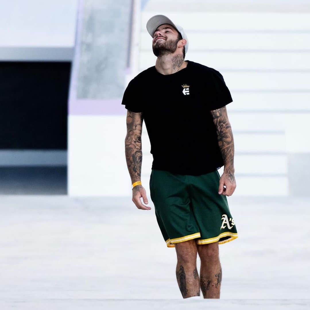 オーレリアン・ジローのインスタグラム：「Finals tomorrow 🙏🏼 let’s go  @mathieuhilaire」