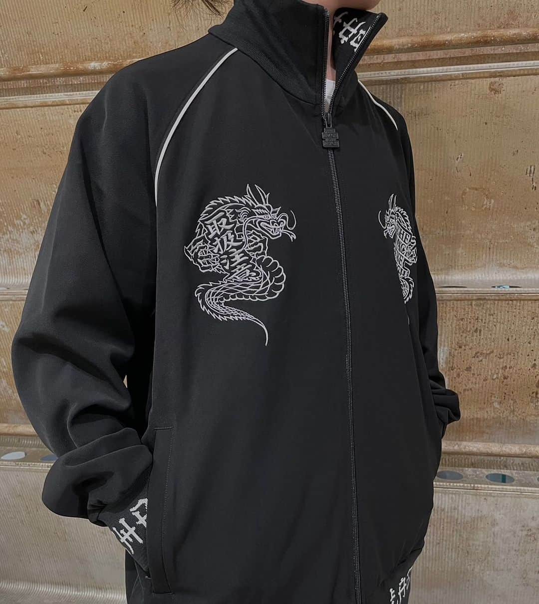 Deepinsideinc.com Storeのインスタグラム