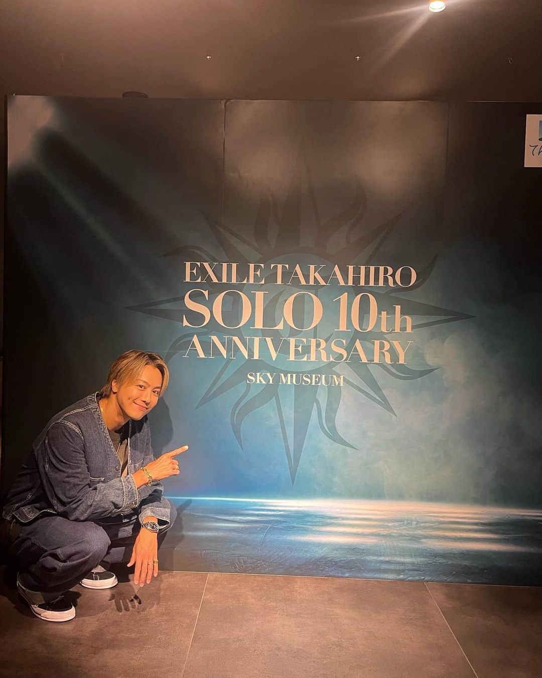TAKAHIROさんのインスタグラム写真 - (TAKAHIROInstagram)「実は 書の作品 数点、展示を増やしました✨」9月16日 18時10分 - exiletakahiro_official