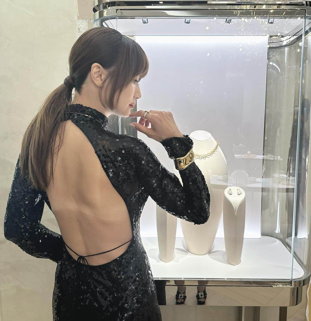 岸本佳子さんのインスタグラム写真 - (岸本佳子Instagram)「Tiffany Omotesando opening   Beautiful @youn1029 in #tiffany & #coach   #luxury #jewelry #lifestyle #qol #NYC」9月16日 18時25分 - yoshico_kishimoto