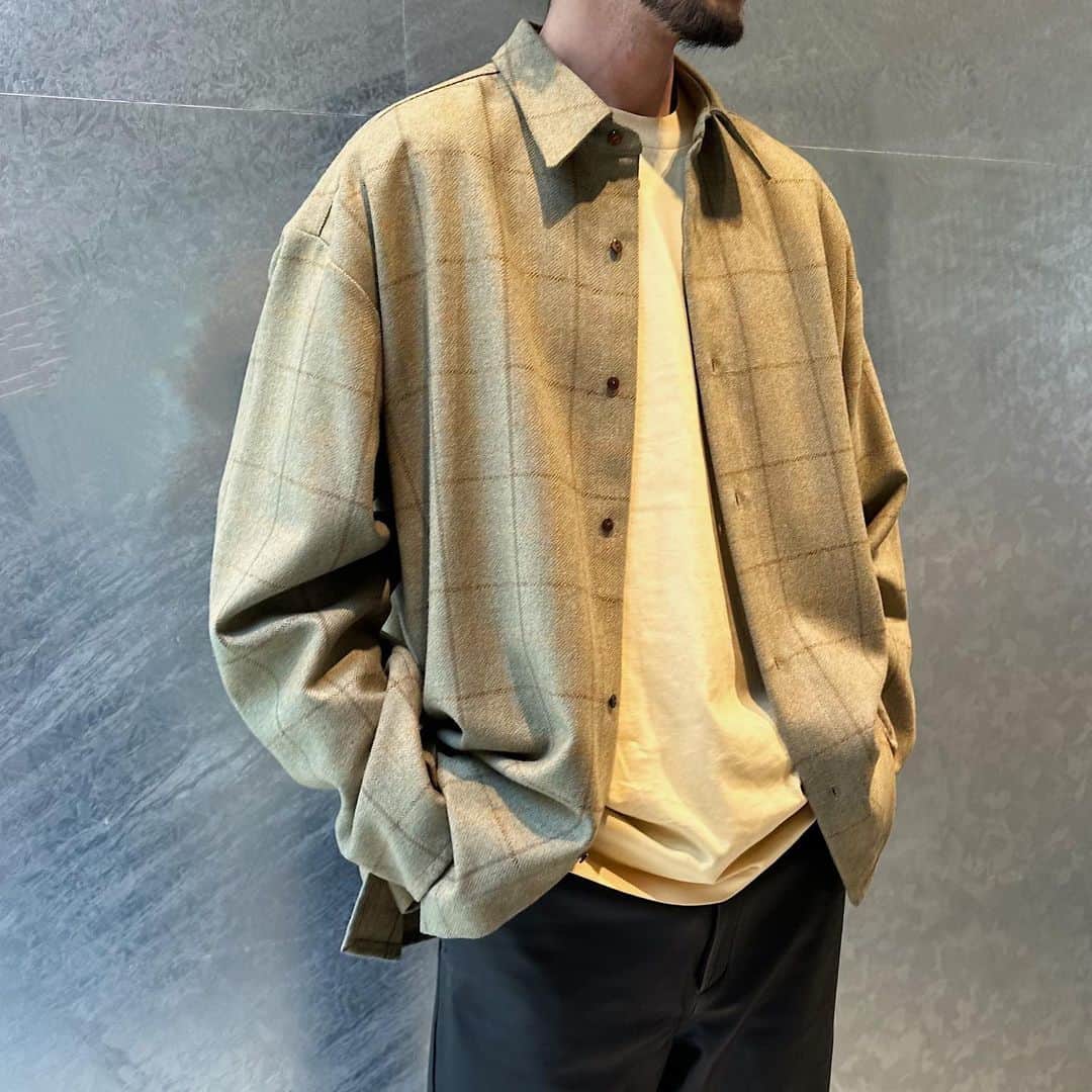 のインスタグラム：「＜H BEAUTY&YOUTH＞ CHECK TWEED BOX REGULAR ¥59,400 Color: OLIVE/MD.BROWN Size: S/M/L (着用スタッフ: 179cm 着用サイズ: L)  #H_beautyandyouth #エイチビューティアンドユース @h_beautyandyouth  #BEAUTYANDYOUTH #ビューティアンドユース #Unitedarrows #ユナイテッドアローズ #birkenstock」