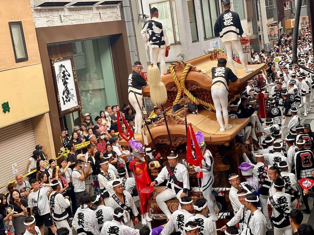 のインスタグラム：「きょうは岸和田だんじり祭へ。 5年ぶりの訪問でした。」