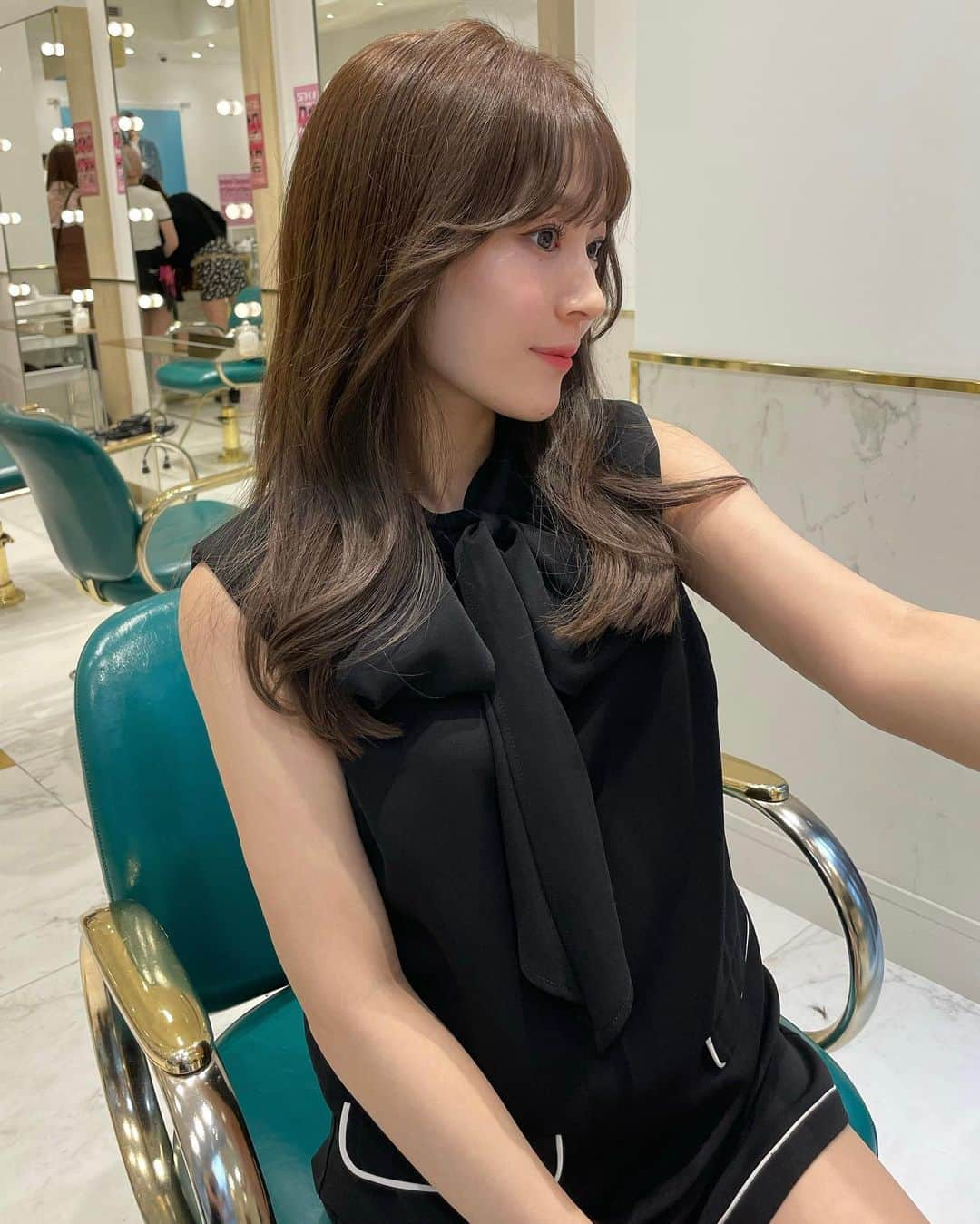 黒田莉来さんのインスタグラム写真 - (黒田莉来Instagram)「またまたヘア明るくしました♡♡  この透け感カラーたまらない👶🏻  #newcolor #shima #ginza」9月16日 18時55分 - kuroda_tomatochan