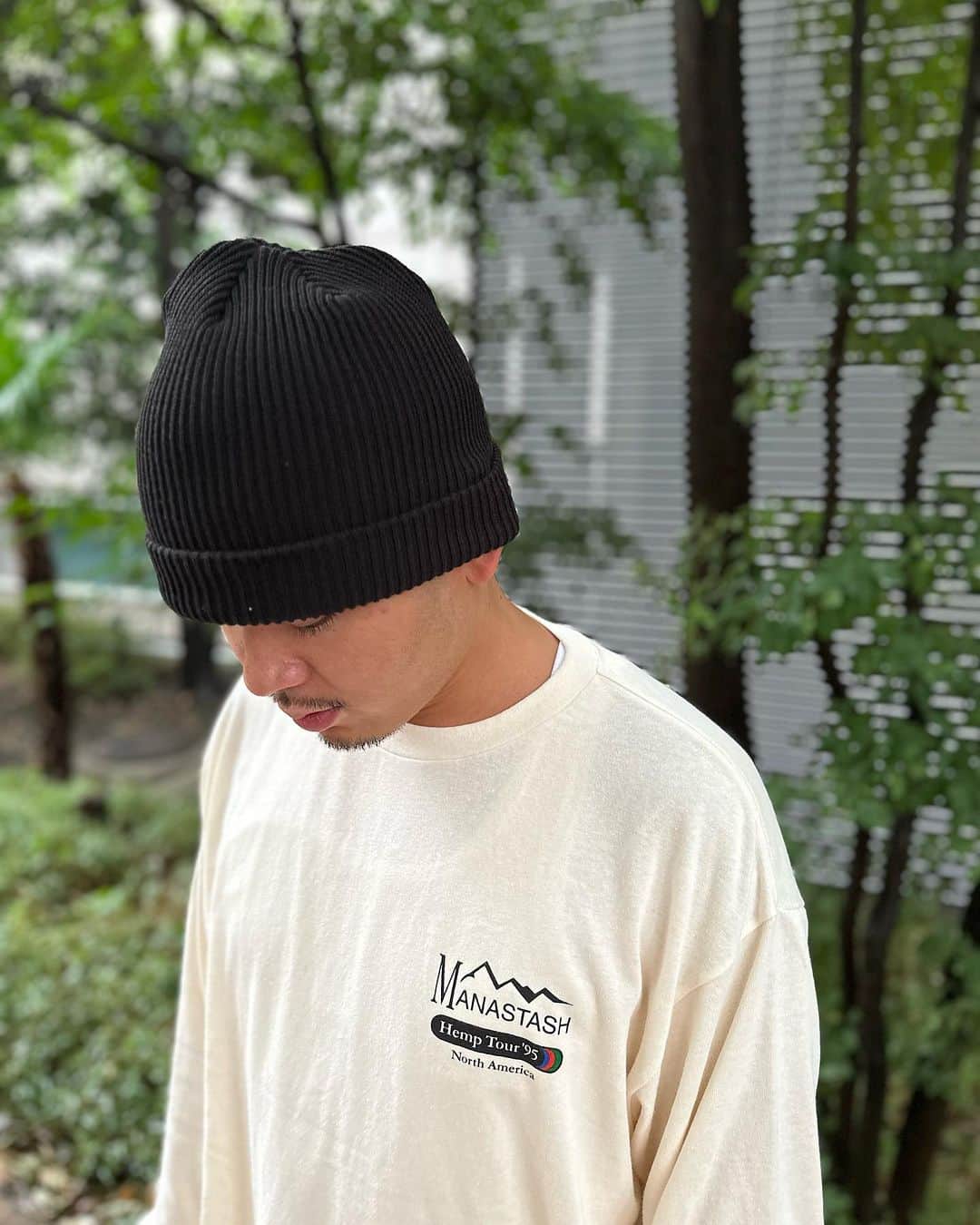 GROW AROUNDさんのインスタグラム写真 - (GROW AROUNDInstagram)「#growaroundnewarrivals  MANASTASH  CASCADE SWEATSHIRTS  HEMP TOUR L/S TEE 設立30周年でリブランディングされたMANASTASHが入荷しました。 素材にはヘンプを使用しています。 ヘンプ素材は着心地、風合い、強度を考慮しています。  CASCADE SWEATSHIRTS  HEMPを中心にした自然からのアドバイスがテーマになっているデザインになります。  HEMP TOUR L/S TEE  1995年にManastashの創設者とその仲間がアメリカでヘンプを広めるツアーを行った時のデザインなっています。」9月16日 18時55分 - growaround